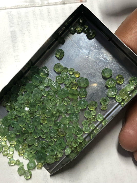 Demantoid Garnet Rough – Raw Green Garnet Hexagonal Crystals for Jewelry Making