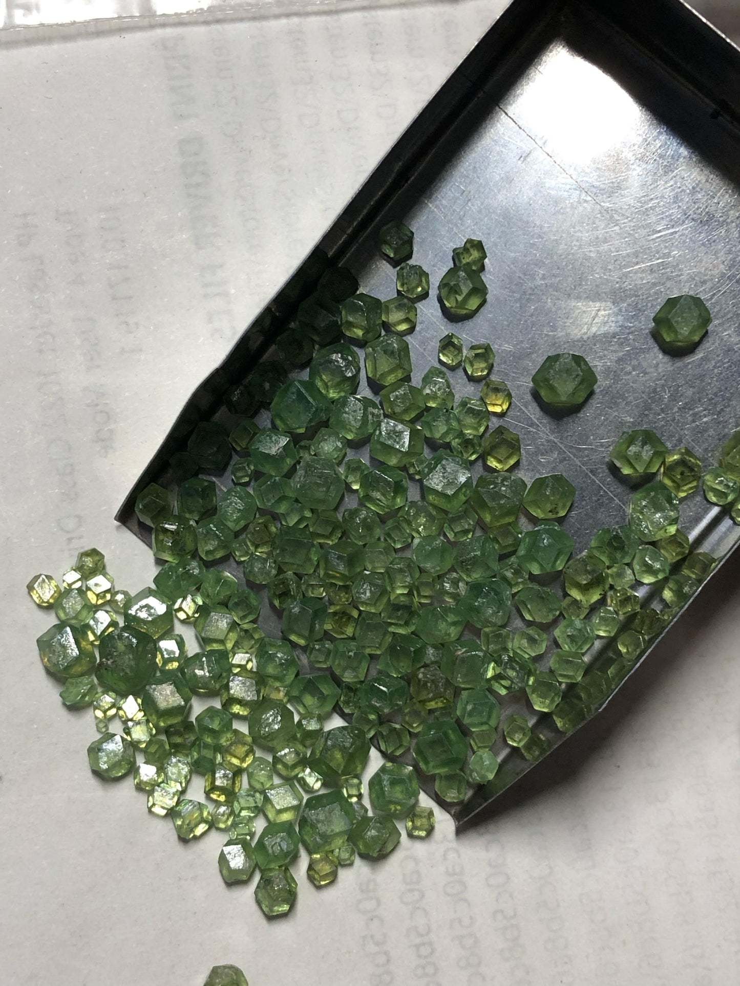 Demantoid Garnet Rough – Raw Green Garnet Hexagonal Crystals for Jewelry Making