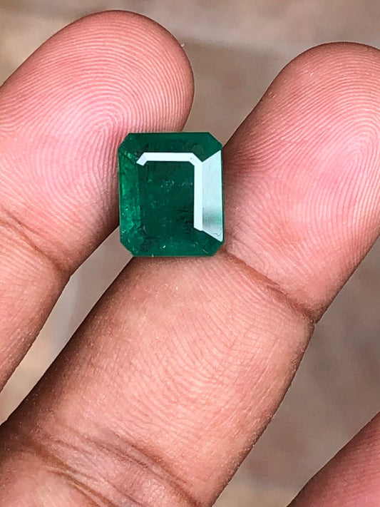 6.405 Carat Zambian Emerald