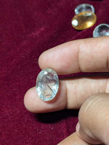 certified 10.8 carat quartz