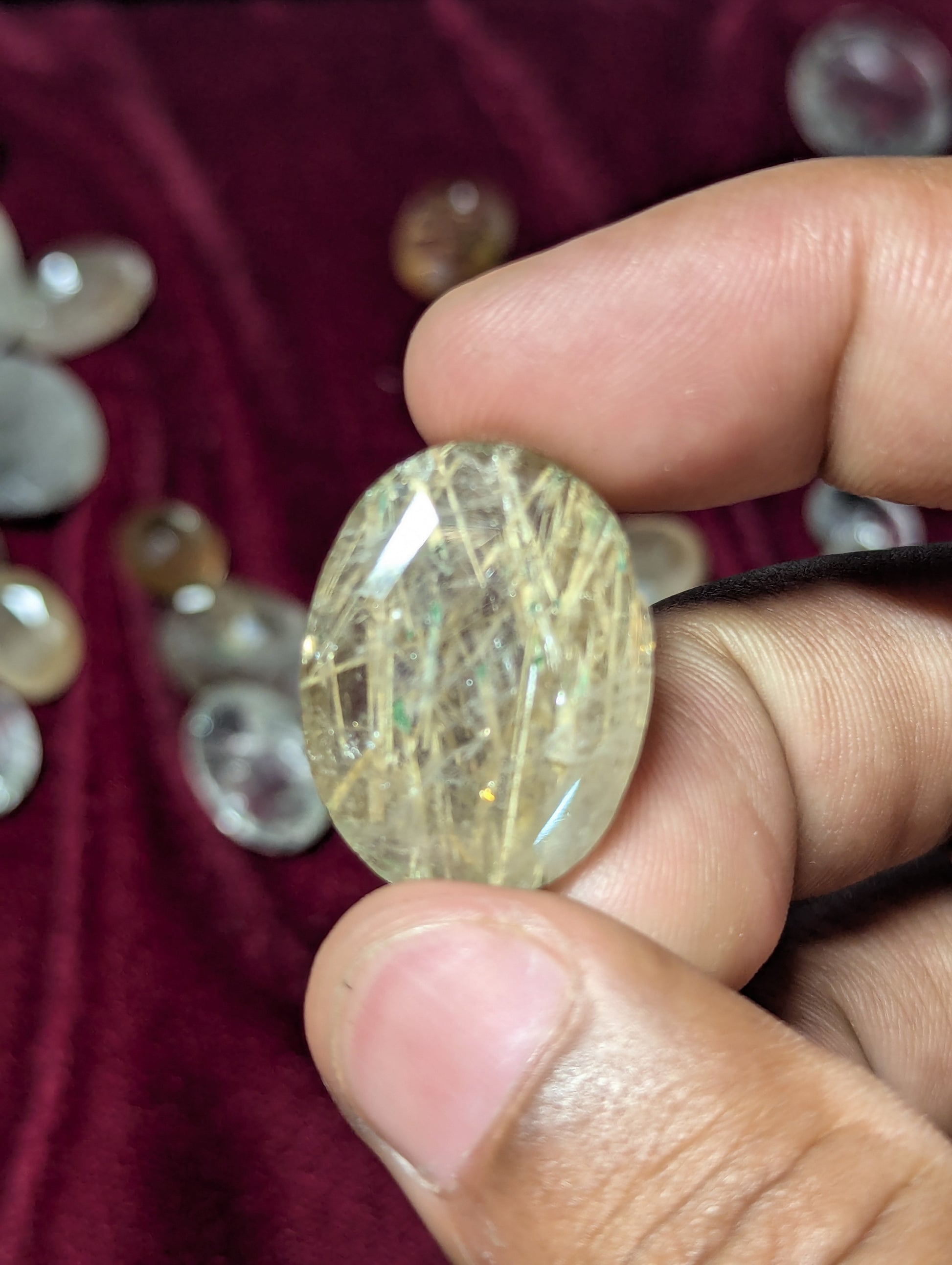 certified 35.4 carat quartz