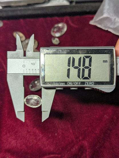 clear quartz oval stone