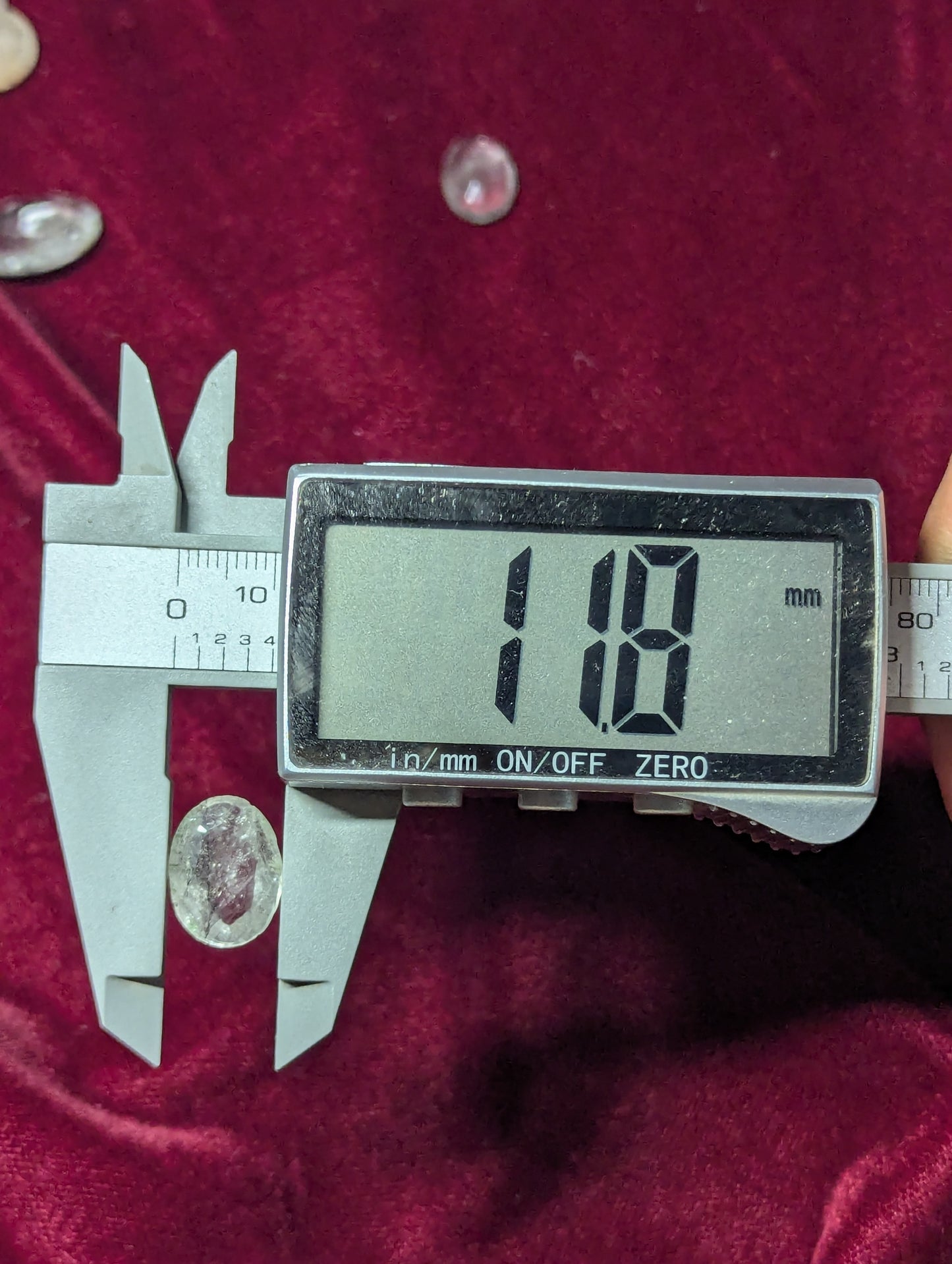 clear quartz oval stone