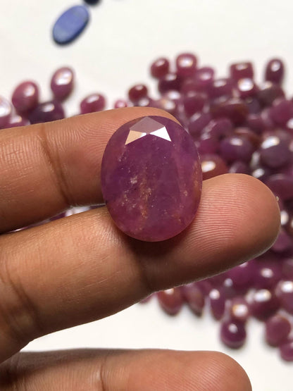 22.95 Carat Mozambique Ruby Gemstone: Natural Red Oval Faceted