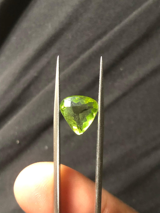 2.735 Carat Natural Peridot – Certified Trillion Cut Loose Gemstone