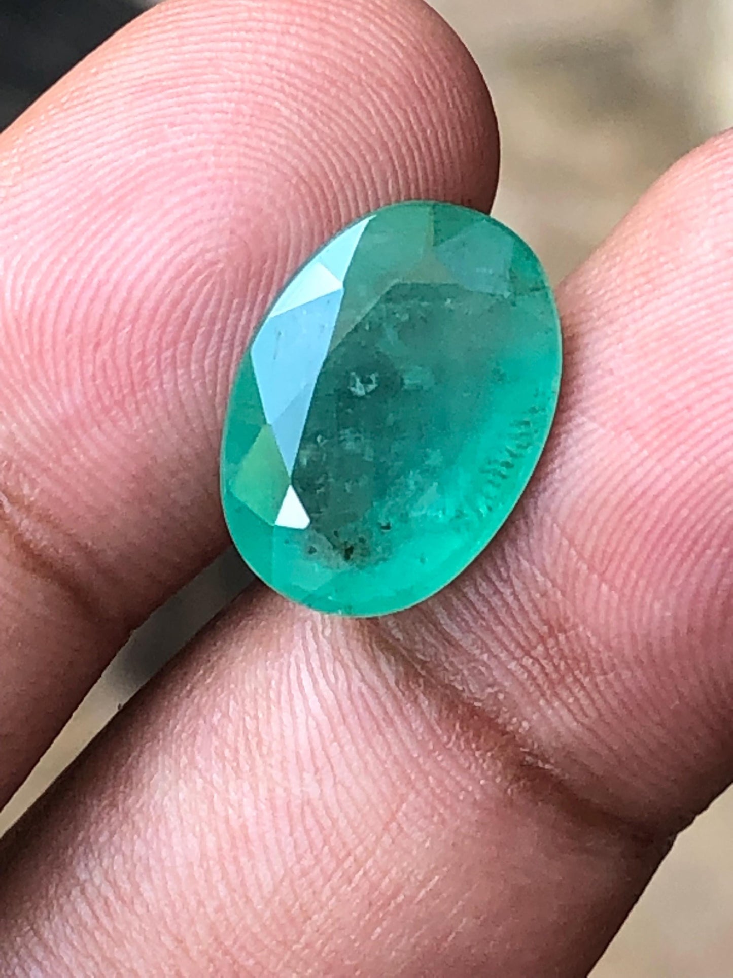 7.200 Carat Natural Emerald Loose Gemstone | Oval Cut Green Emerald | Certified