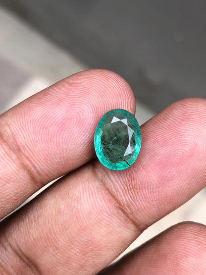 3.110 Carat Natural Emerald Oval Loose Green Gemstone for Fine Jewelry | Zambian Origin