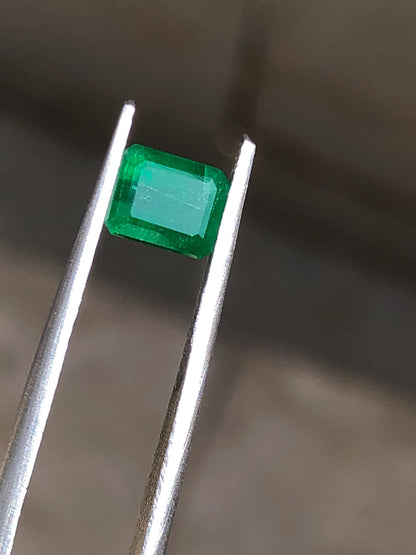 1.270 Carat Natural Swat Emerald – Rectangle Cut Green Gemstone