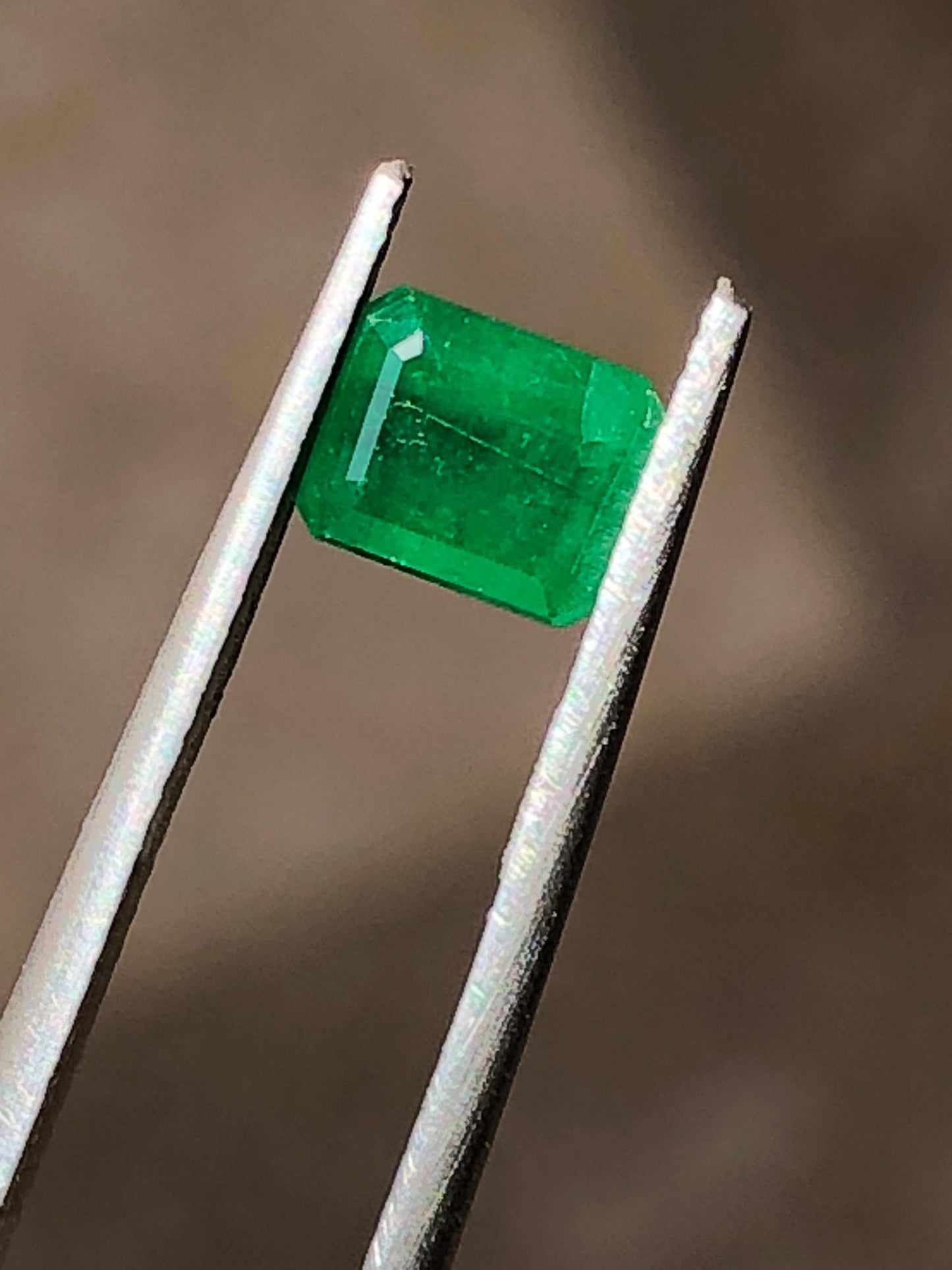 1.270 Carat Natural Swat Emerald – Rectangle Cut Green Gemstone