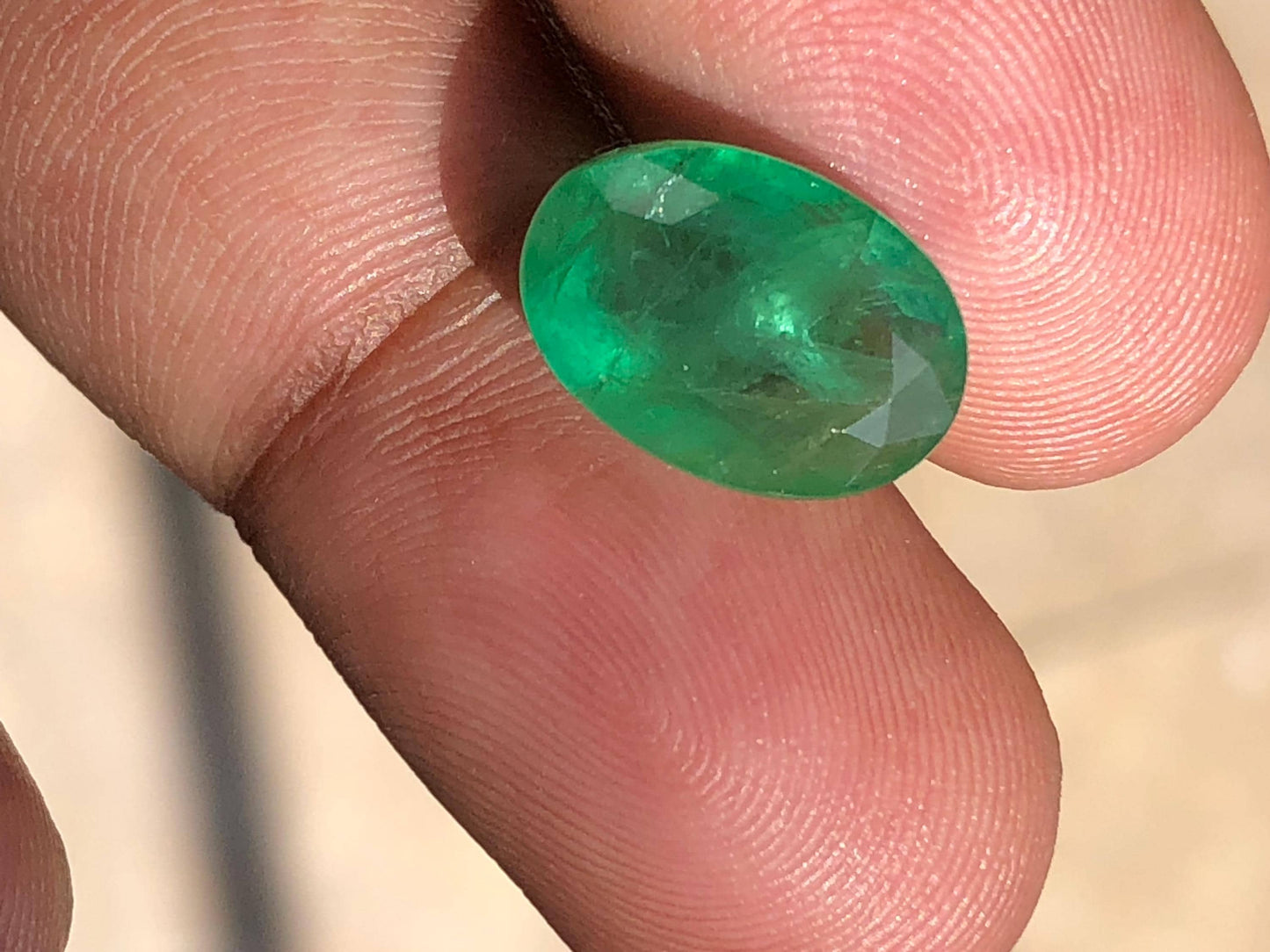 5.700 Carat Emerald | Oval Shape Natural Green Emerald