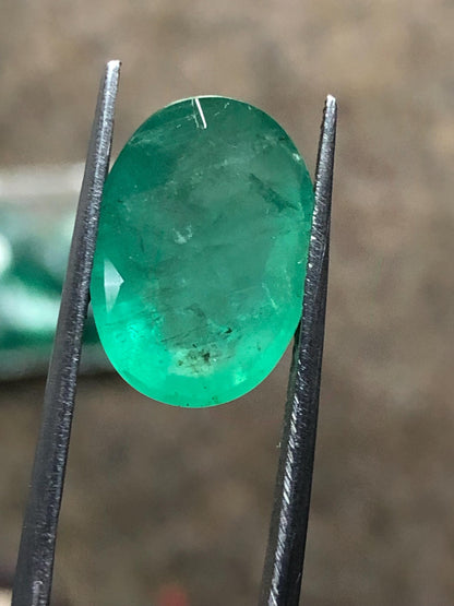 7.200 Carat Natural Emerald Loose Gemstone | Oval Cut Green Emerald | Certified