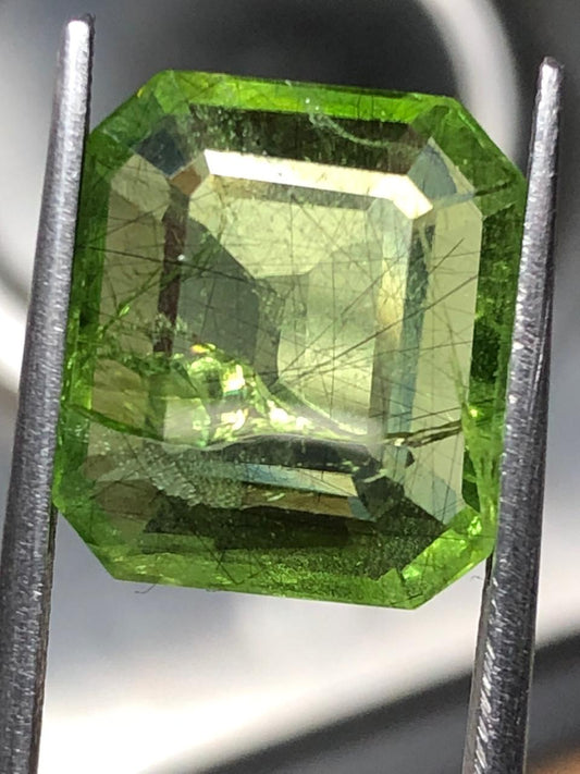 Natural Peridot 11.48 CT | Supat Valley Pakistan | Hand Cut Green Gemstone