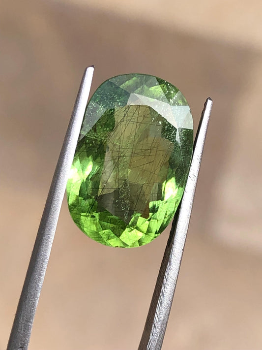 Natural Rutile Peridot Gemstone | 8.865 Carat Oval Cut