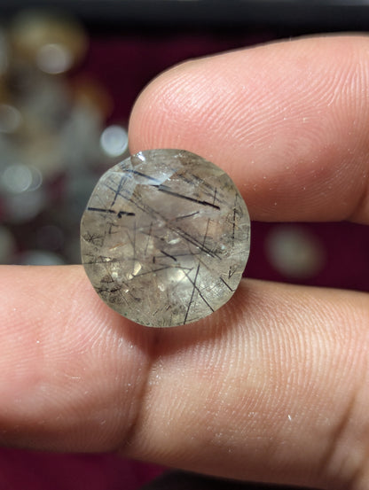 natural clear quartz 18.8 carat