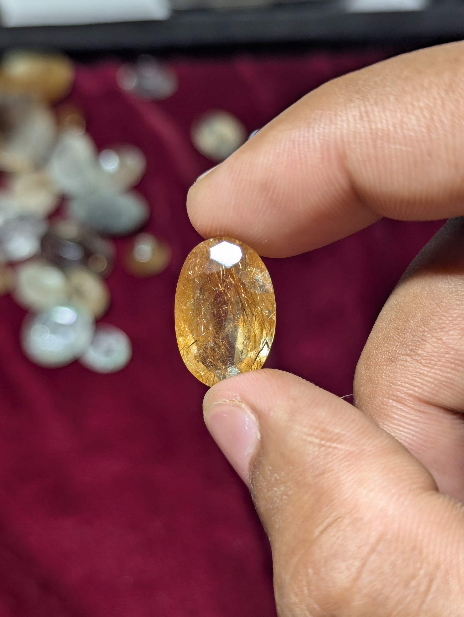 natural quartz gemstone 11.2 carat