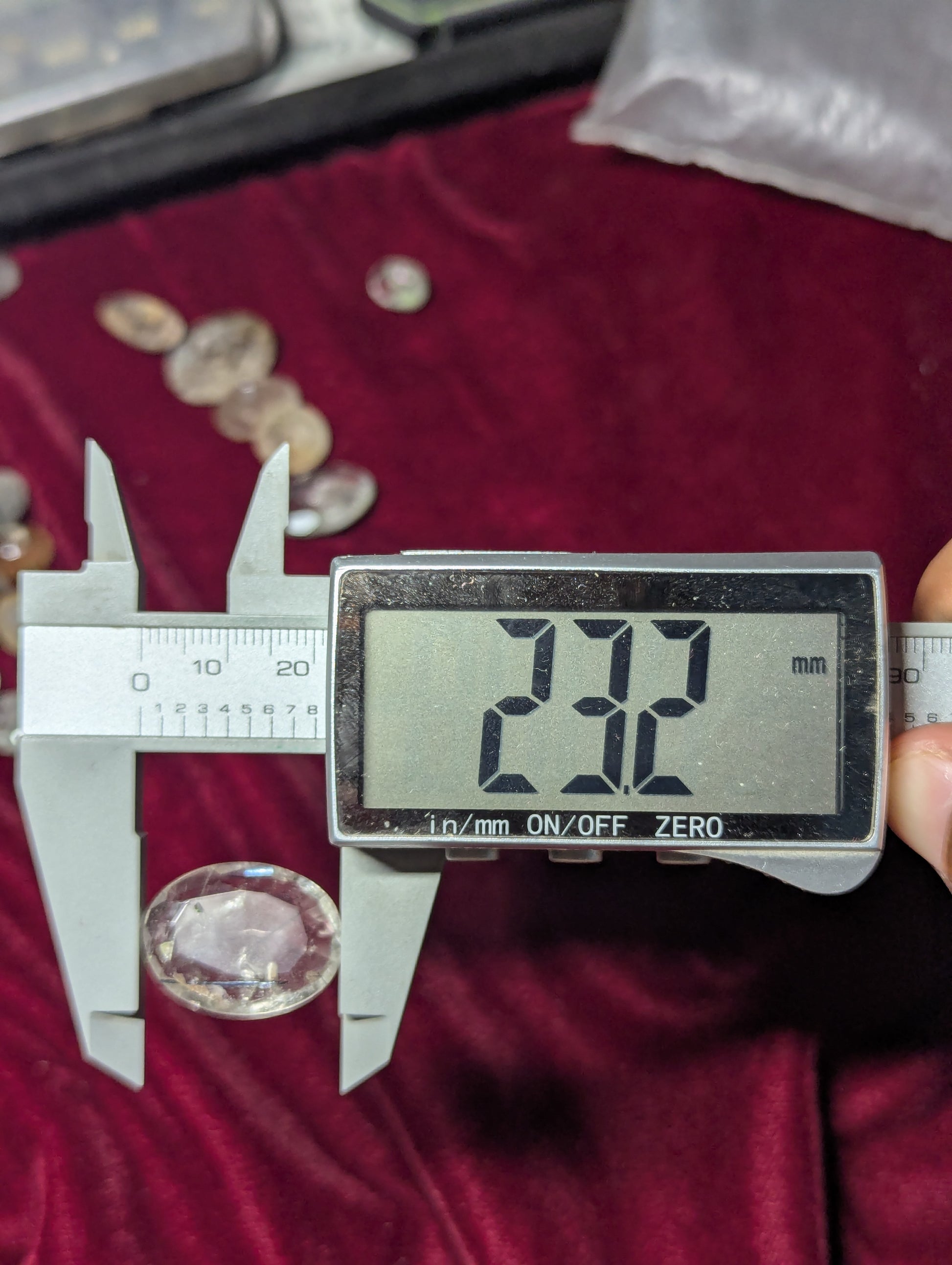 oval quartz cabochon