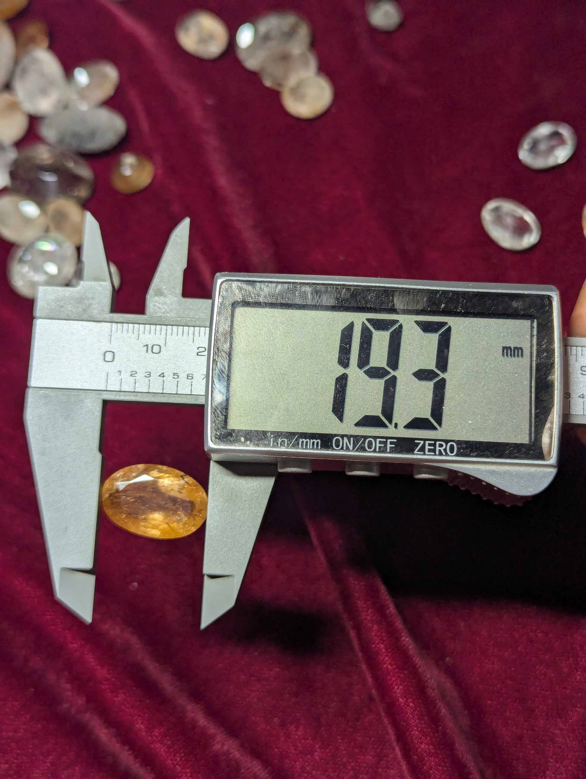 polished clear quartz stone
