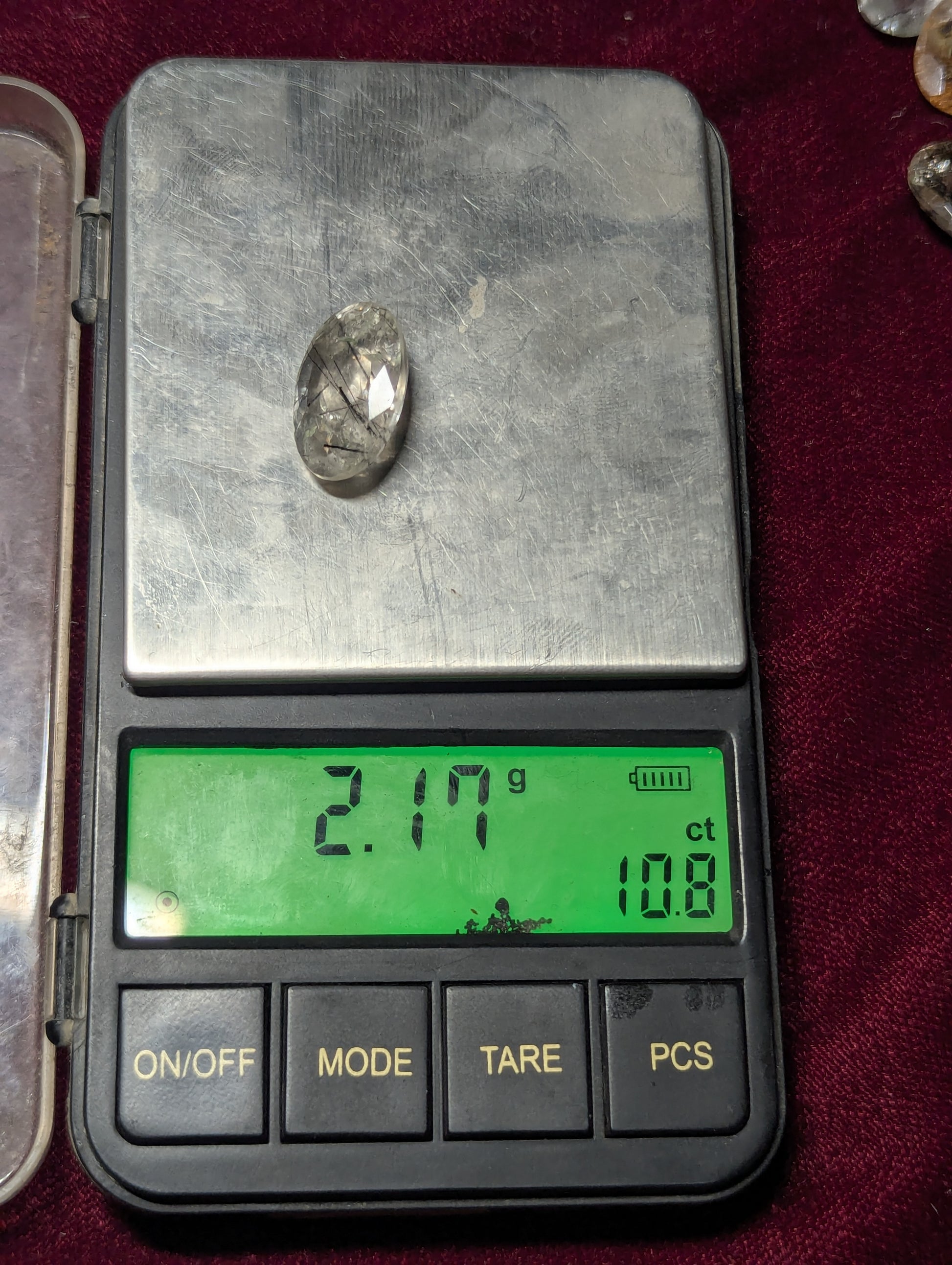 untreated mohe najaf gemstone