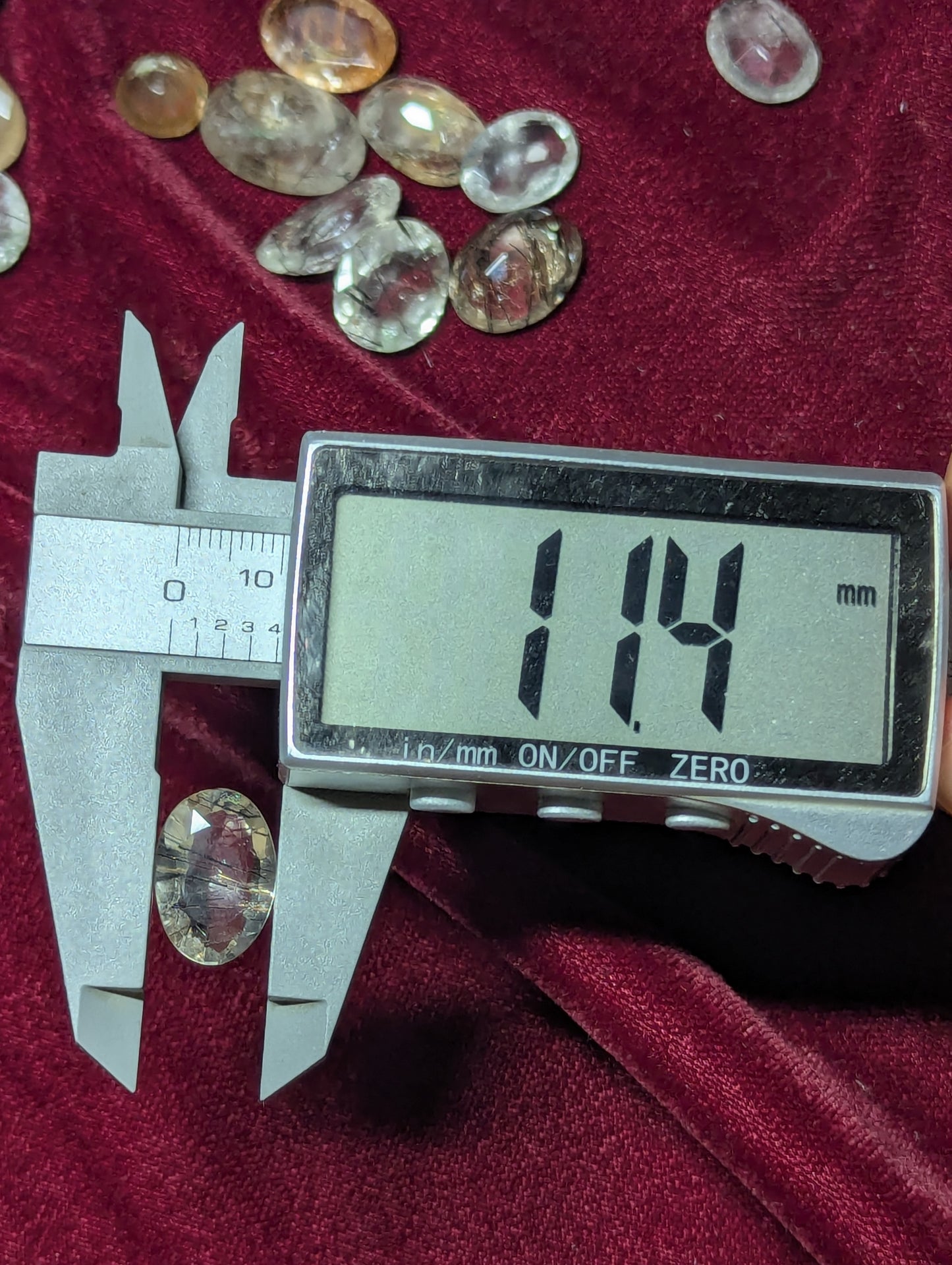 untreated natural quartz stone