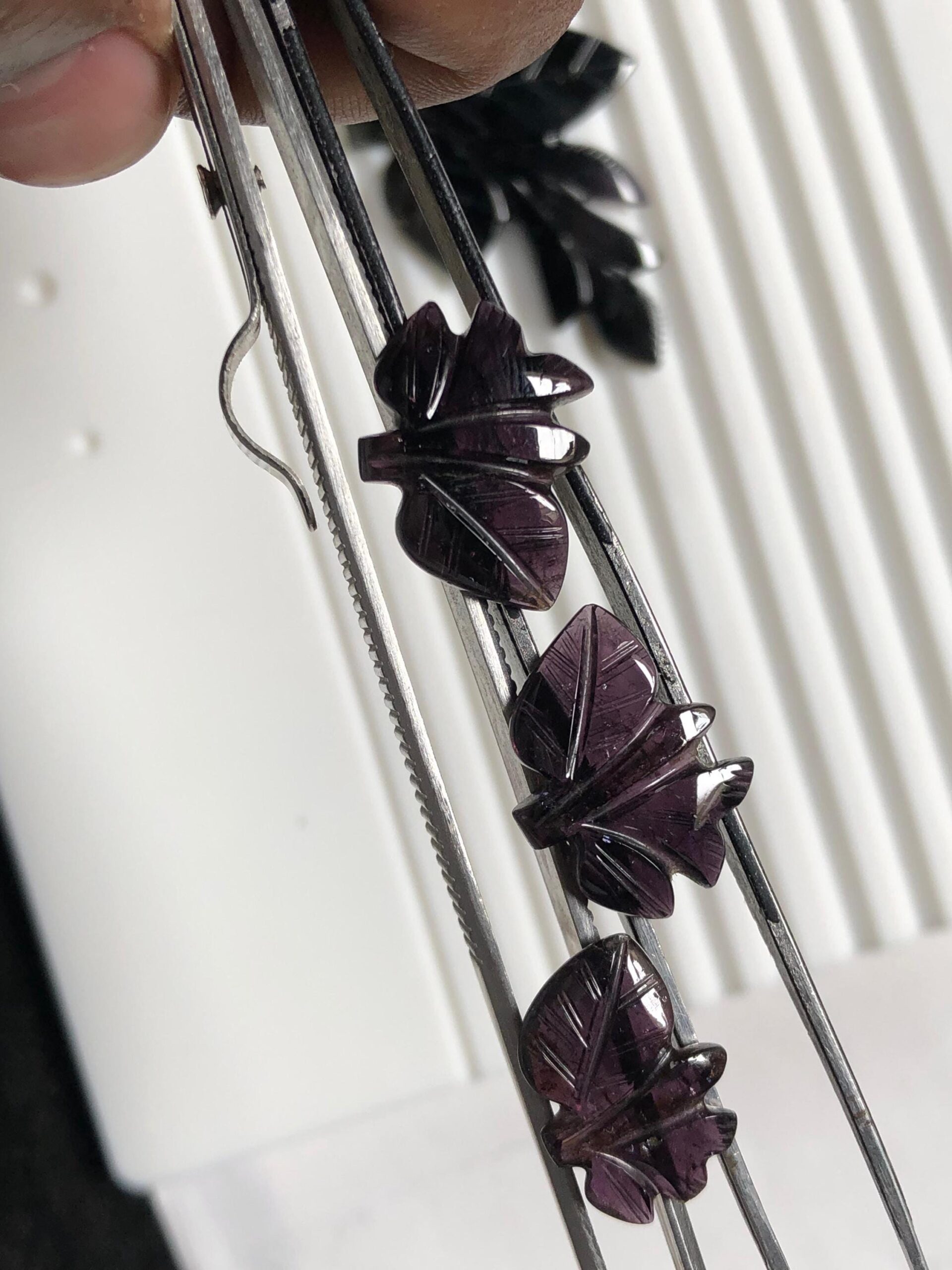 Natural 18.65ct Leaf Carved Purple Tourmaline Set – Handcrafted Gemstone Carvings - Image 5