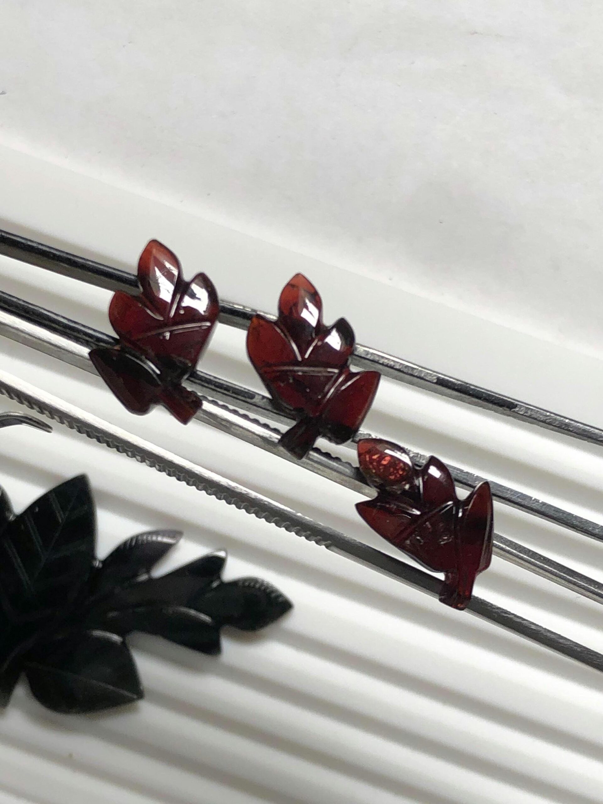 19.92 Carat Hand-Carved Red Tourmaline Leaves | Natural Tourmaline Gemstone | Pendant Cabochon - Image 4