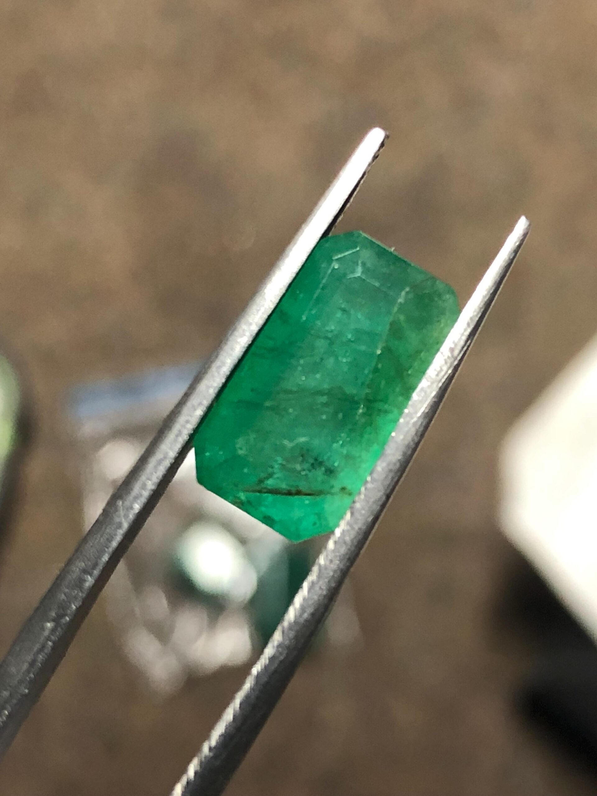 3.79 Carat Emerald | Natural Green Emerald Cut Gemstone - Image 4