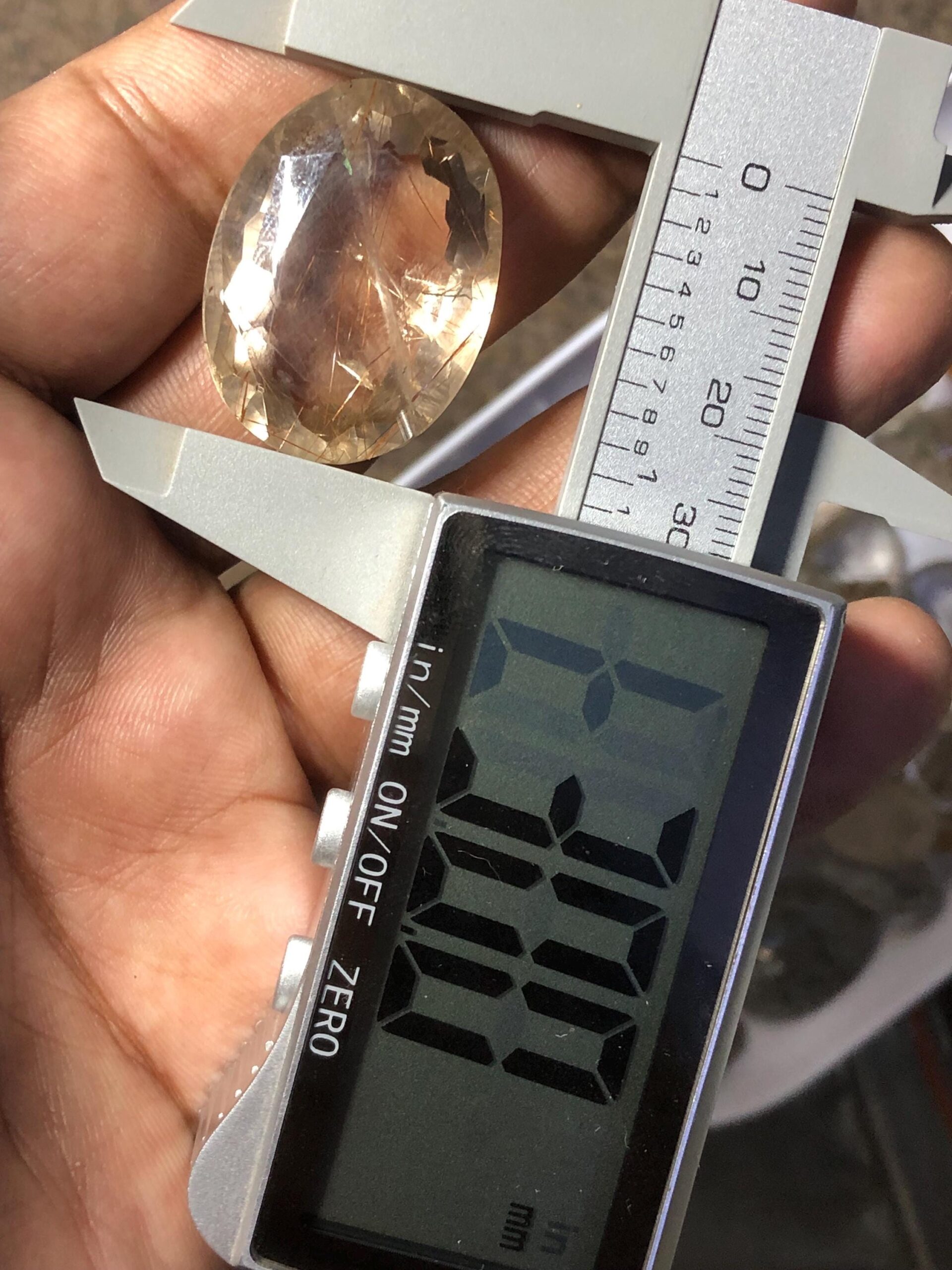 Natural Golden Rutilated Quartz Gemstone – 49.07 Ct | 30×22.8 mm | Premium Rutile Needles - Image 10