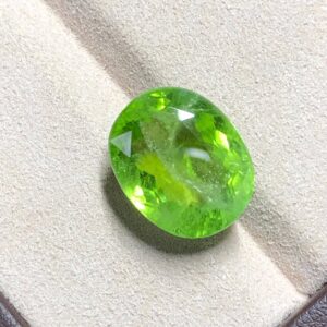 19.92 Carat Natural Peridot Loose Gemstone | Vibrant Green Cushion Cut Peridot for Jewelry Making | High-Quality Collector’s Stone