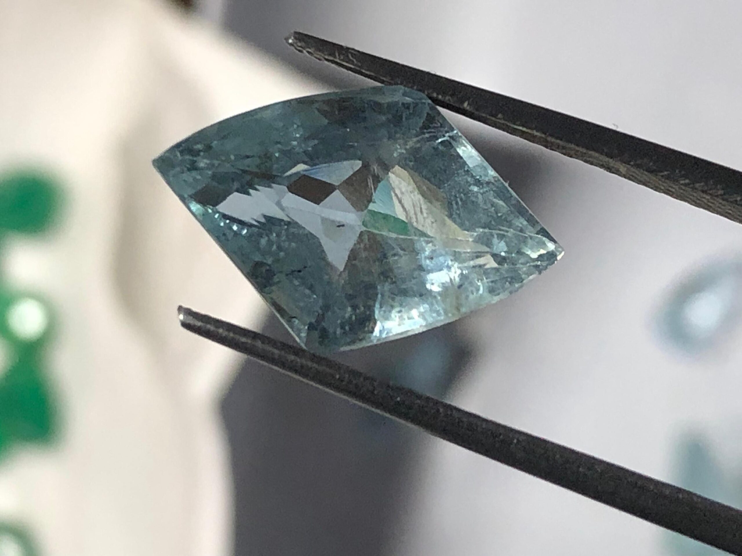 5.925 ct Natural Aquamarine – Kite Cut – Loose Gemstone for Jewelry Making - Image 9