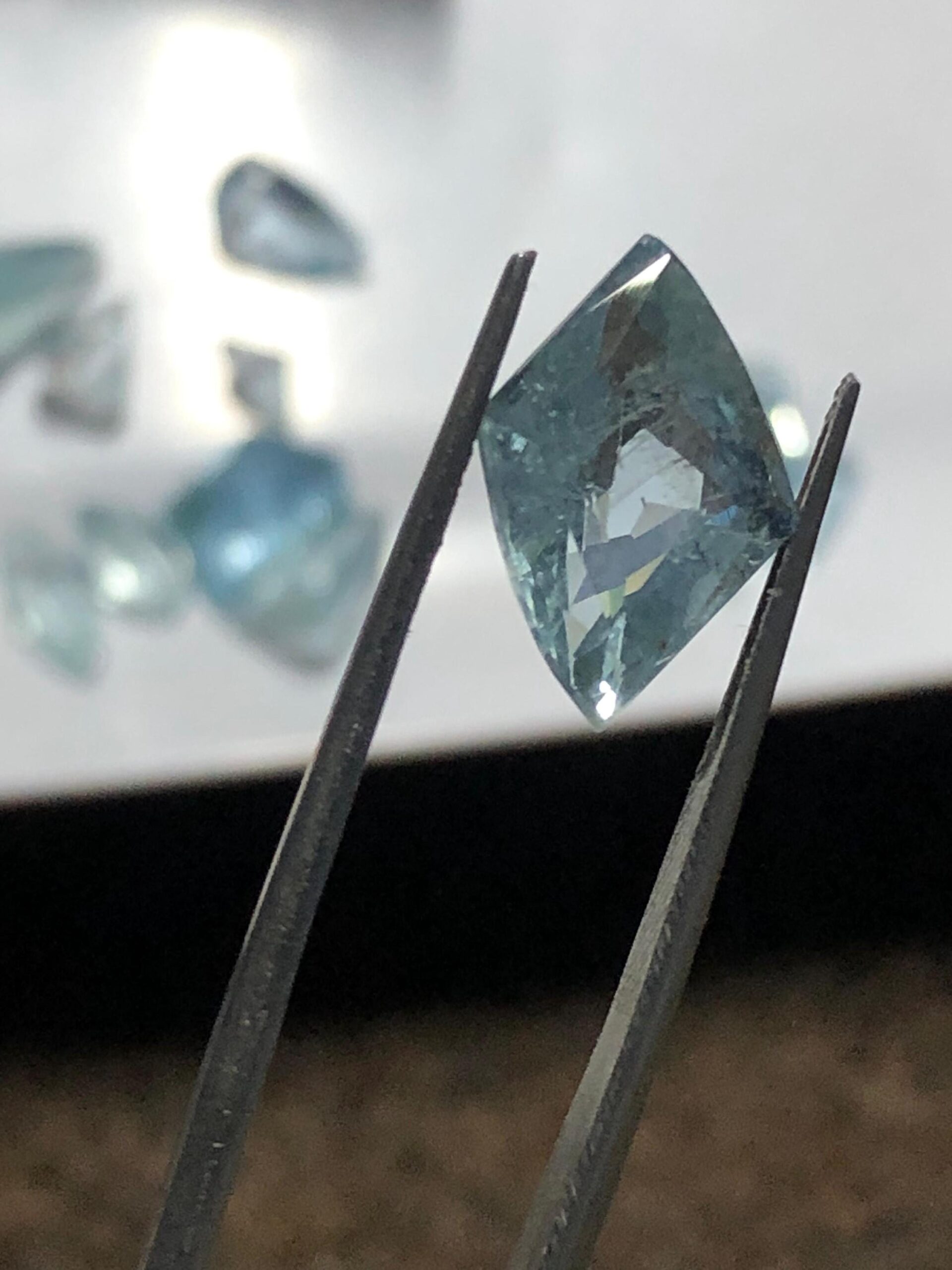 5.925 ct Natural Aquamarine – Kite Cut – Loose Gemstone for Jewelry Making - Image 3