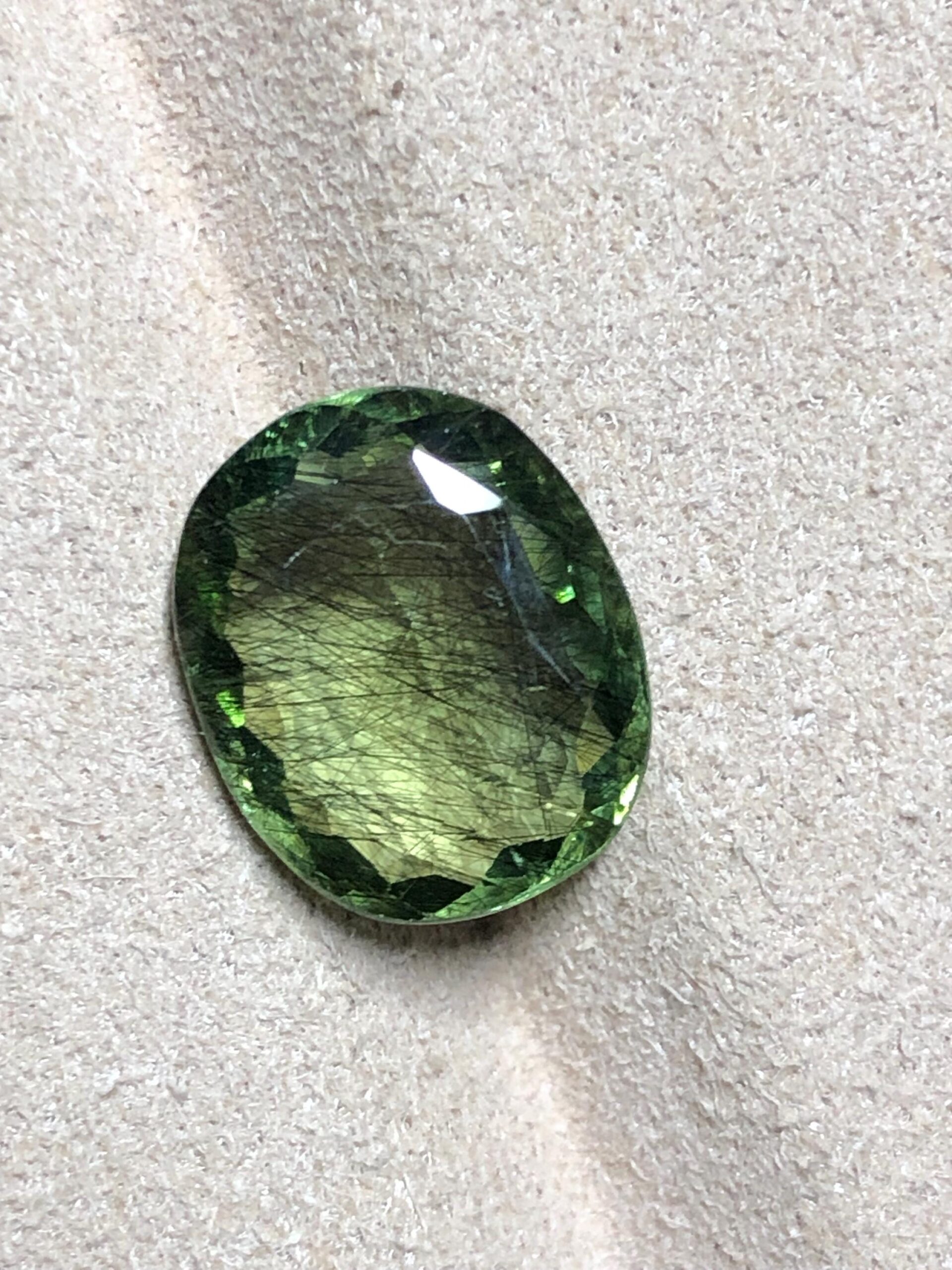 Natural 5.475 Carat Peridot Gemstone | Cushion Cut Green Peridot - Image 5