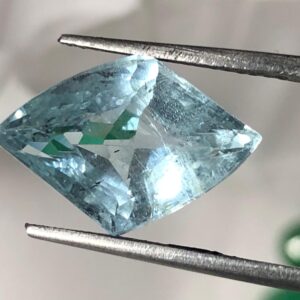 5.925 ct Natural Aquamarine – Kite Cut – Loose Gemstone for Jewelry Making