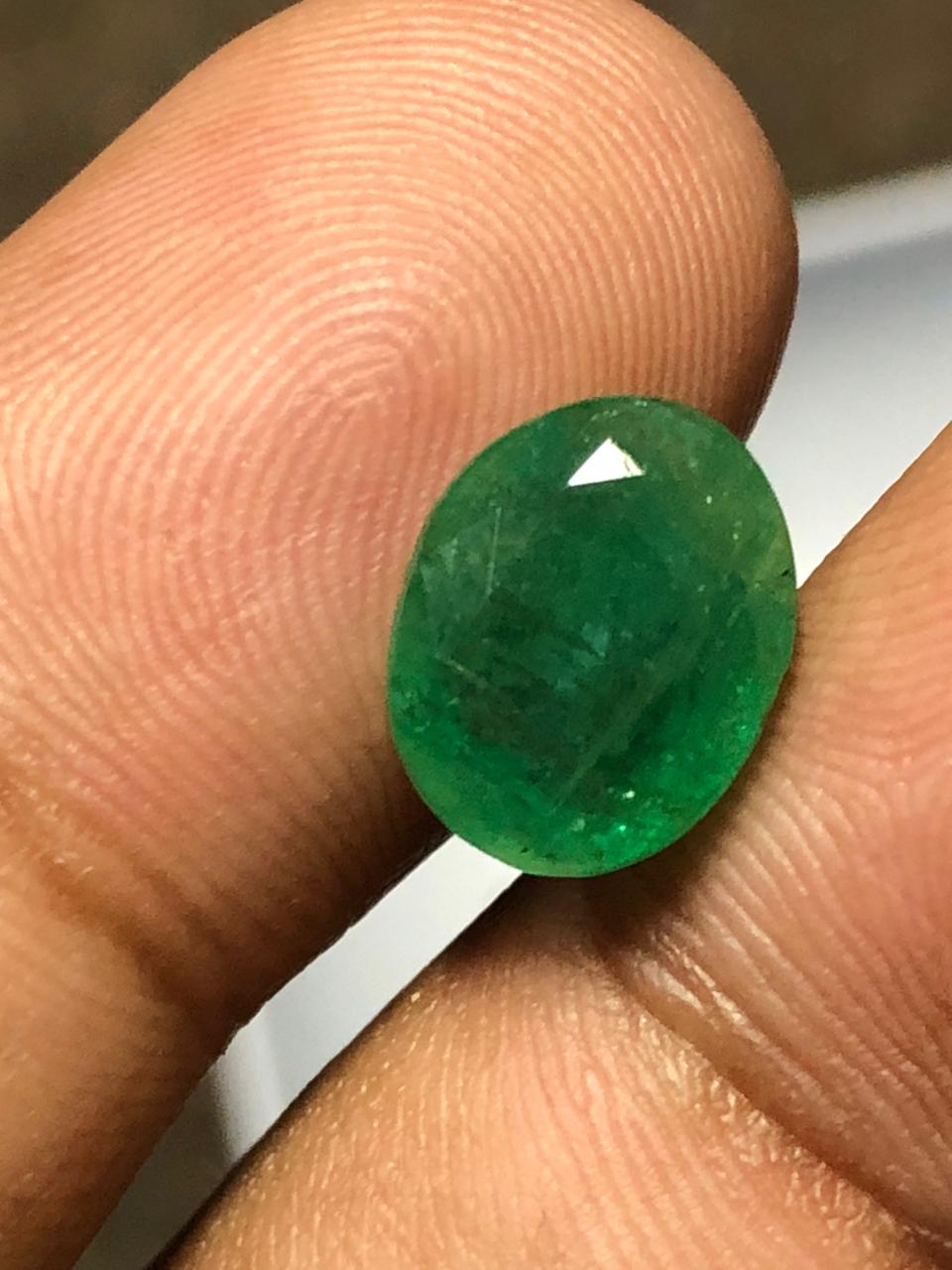 3.30 ct Natural Zambian Emerald – Loose Gemstone – Oval Cut – Green Emerald for Jewelry Making - Image 6