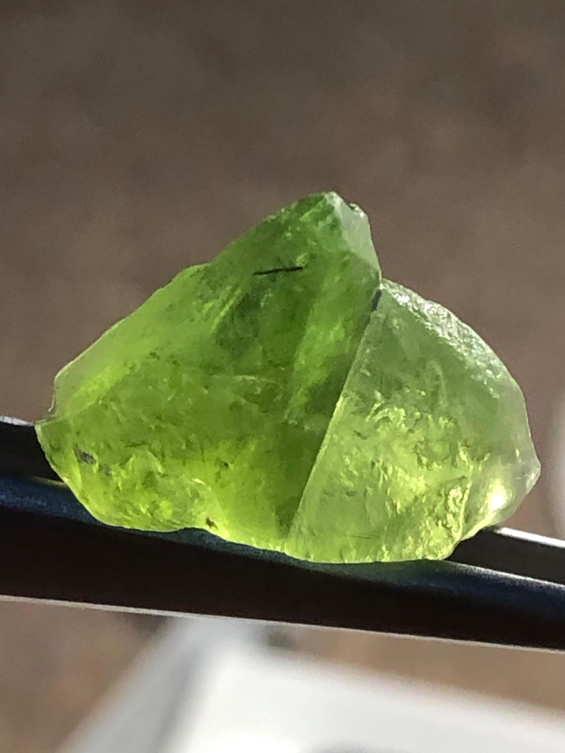 Natural Peridot Rough Crystal 31.55 Ct | Suppat Valley Pakistan | Green Olivine Gemstone | Faceting Rough - Image 10
