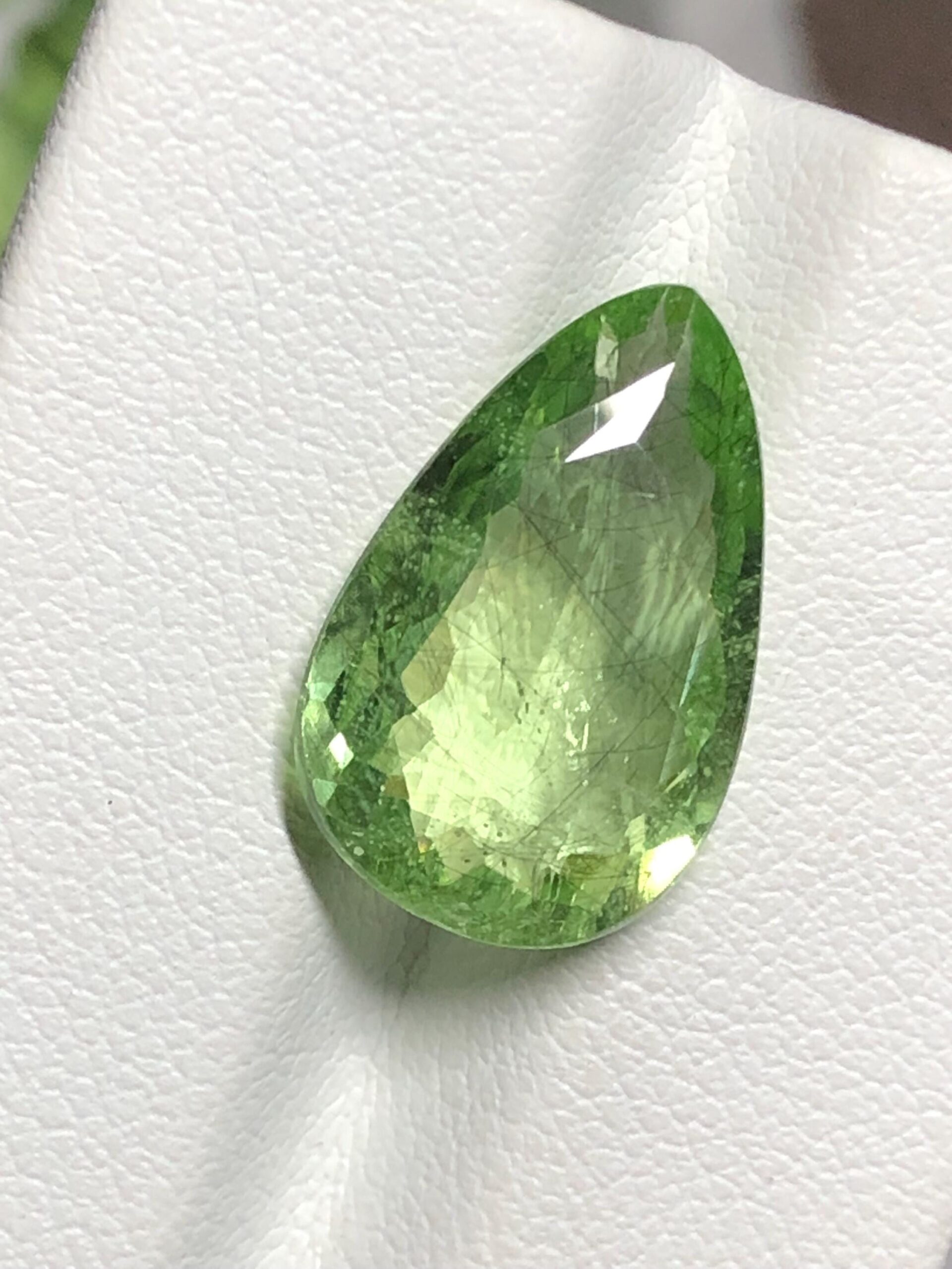 Natural Rutile Peridot 6.40 Ct | Pear Shape | Pakistan Mine | Loose Green Gemstone for Jewelry