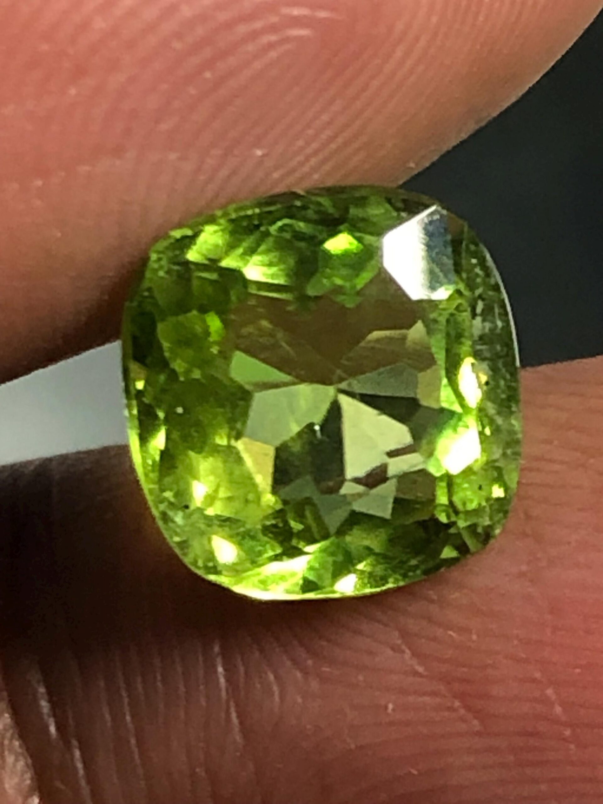 Natural Bright Green Peridot Gemstone | 3.625 Ct Cushion Cut, Pakistan - Image 7