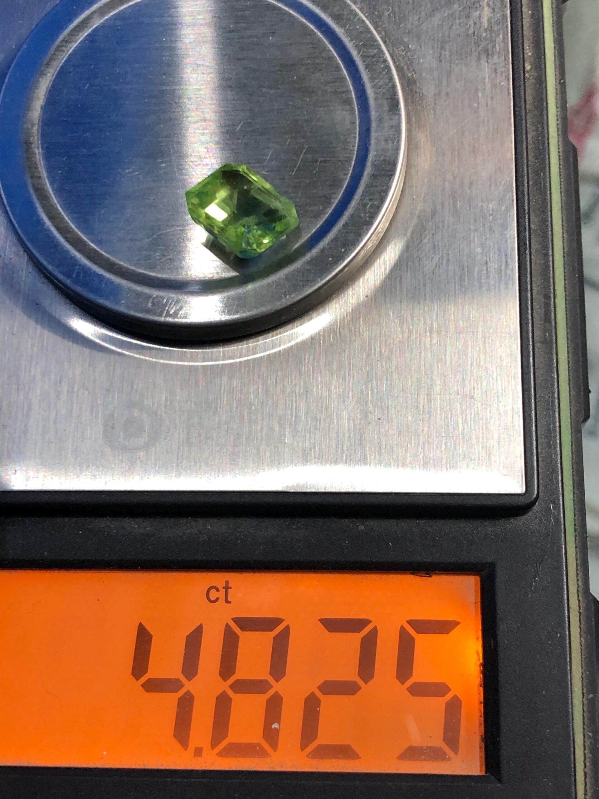 Natural Bright Green Peridot Gemstone | 4.825 Ct Square Cushion Cut, Pakistan - Image 7