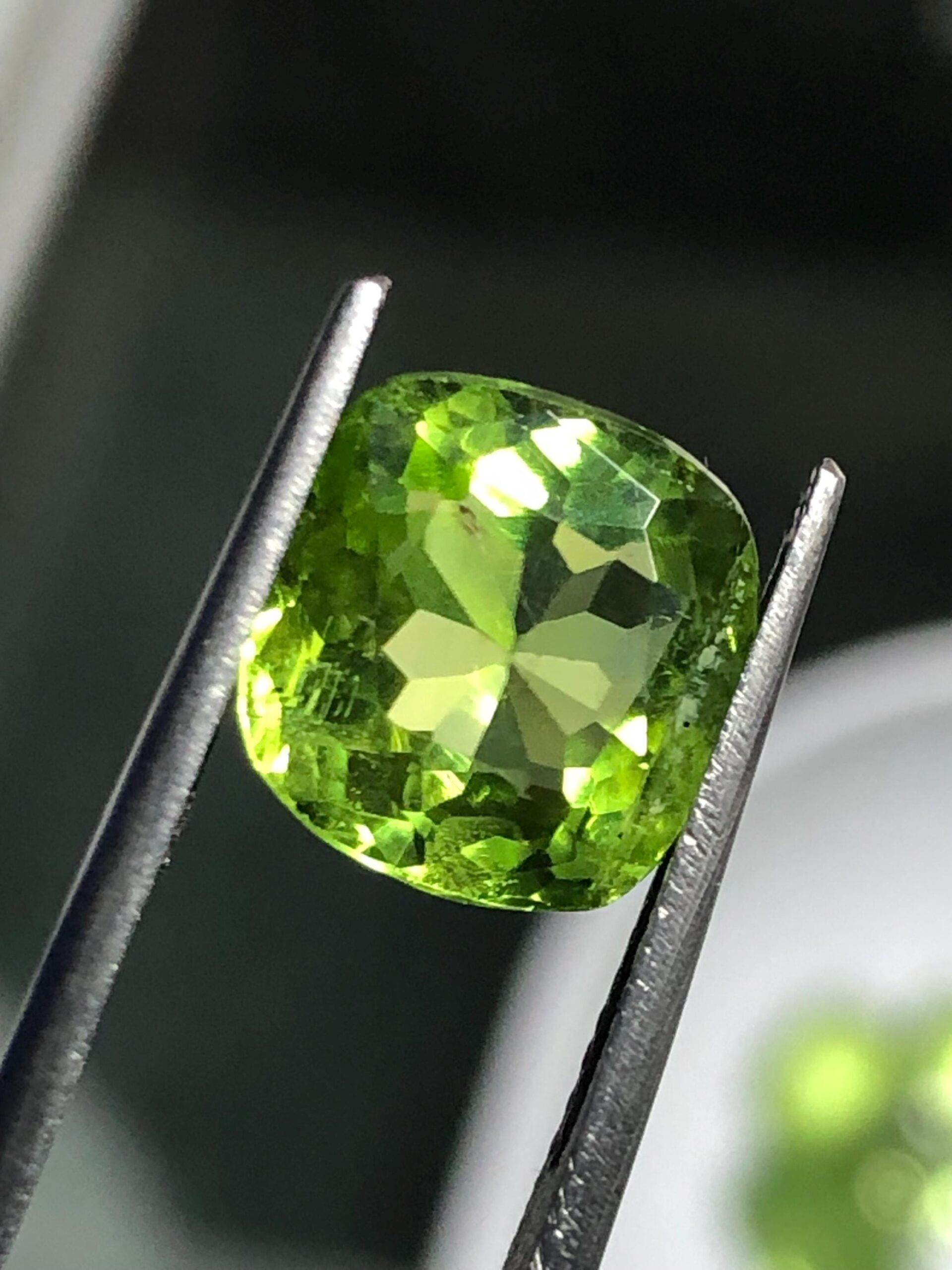 Natural Bright Green Peridot Gemstone | 3.625 Ct Cushion Cut, Pakistan - Image 5