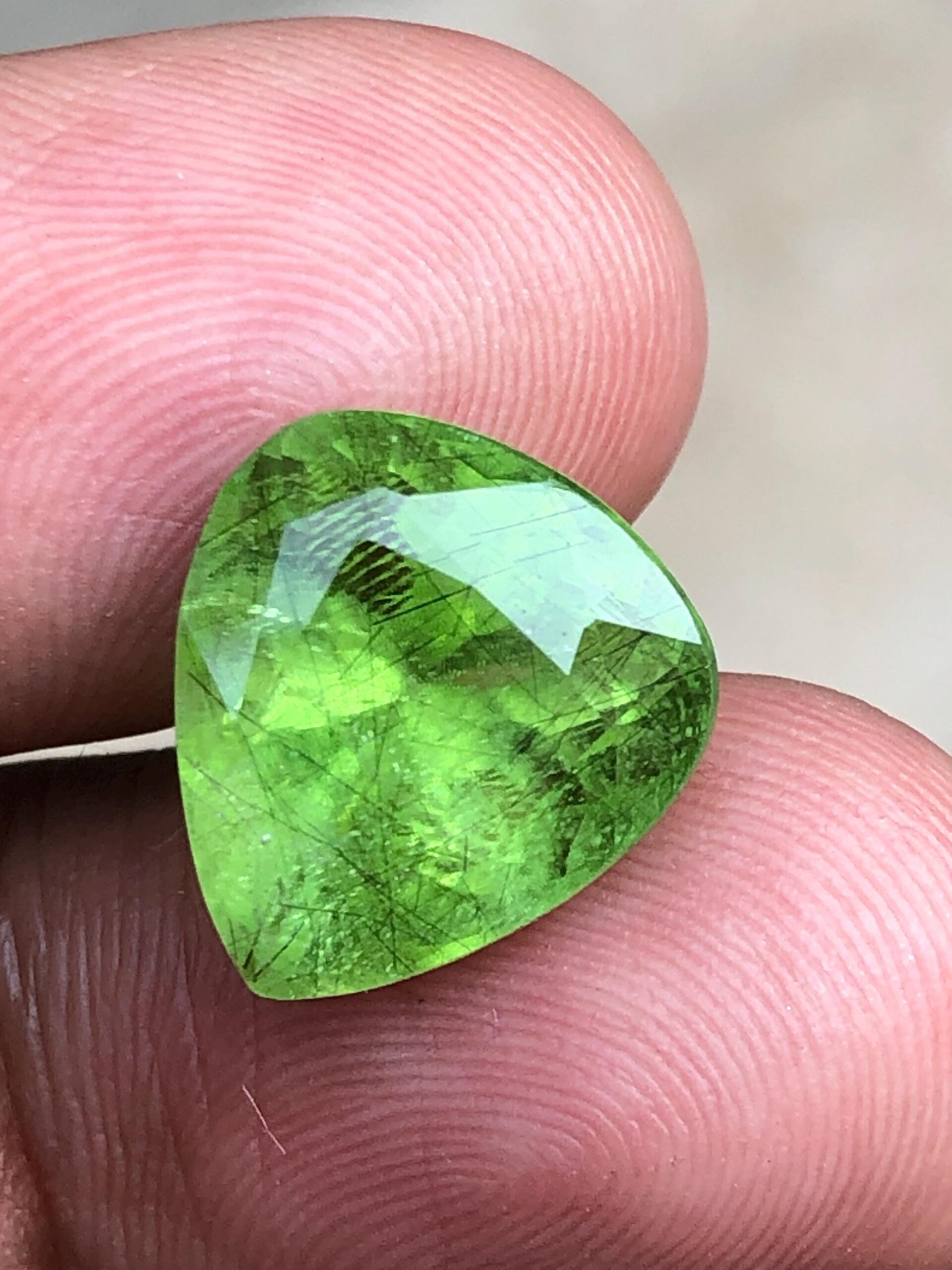 Natural Rutile Peridot Gemstone | 10.58 Carat Trillion Cut, Pakistan Mine - Image 2