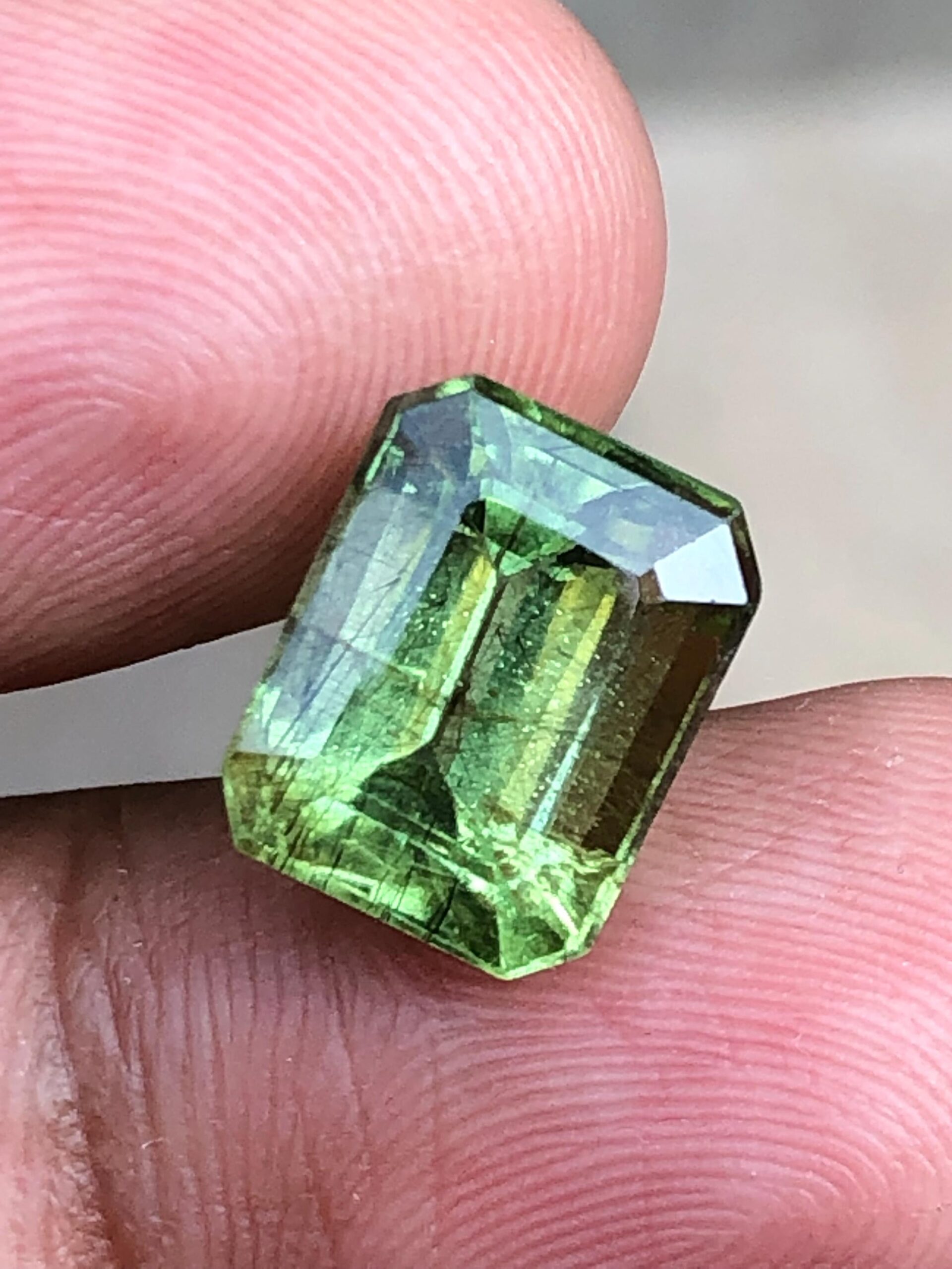 Natural Emerald Cut Rutile Peridot Gemstone | 7.10 Carat Pakistan Mine - Image 6