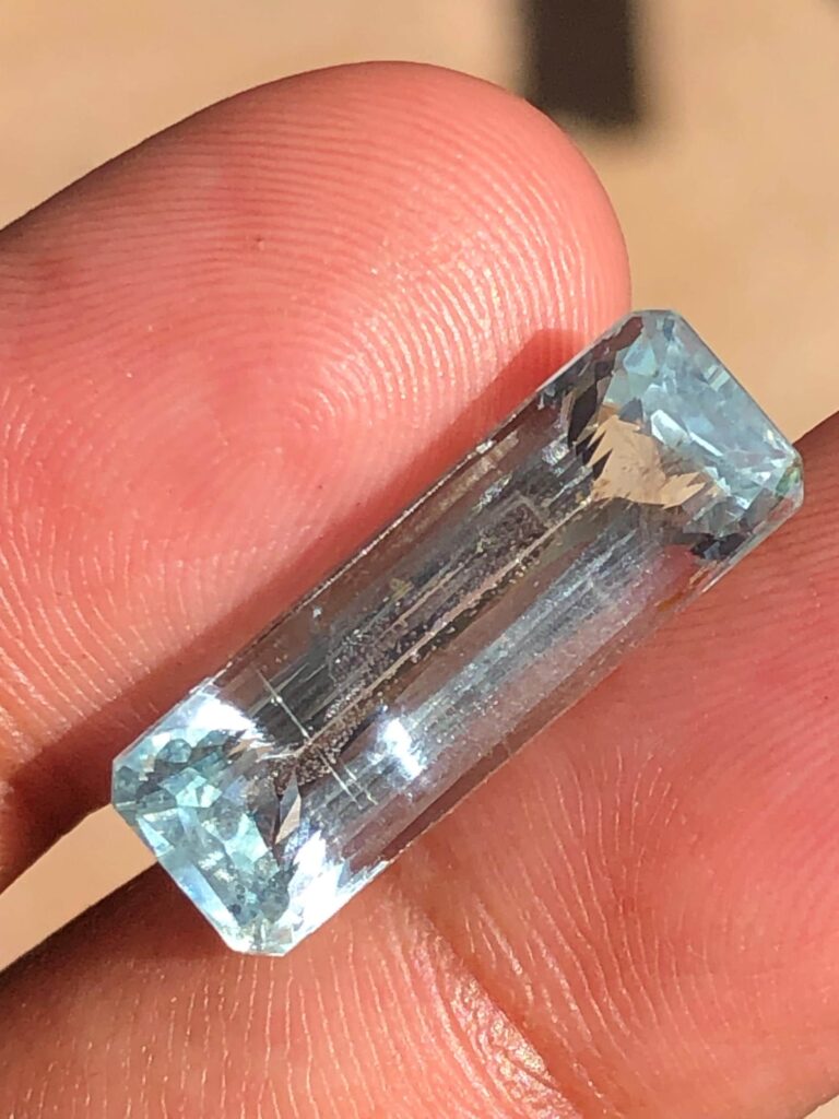 Natural aquamarine
