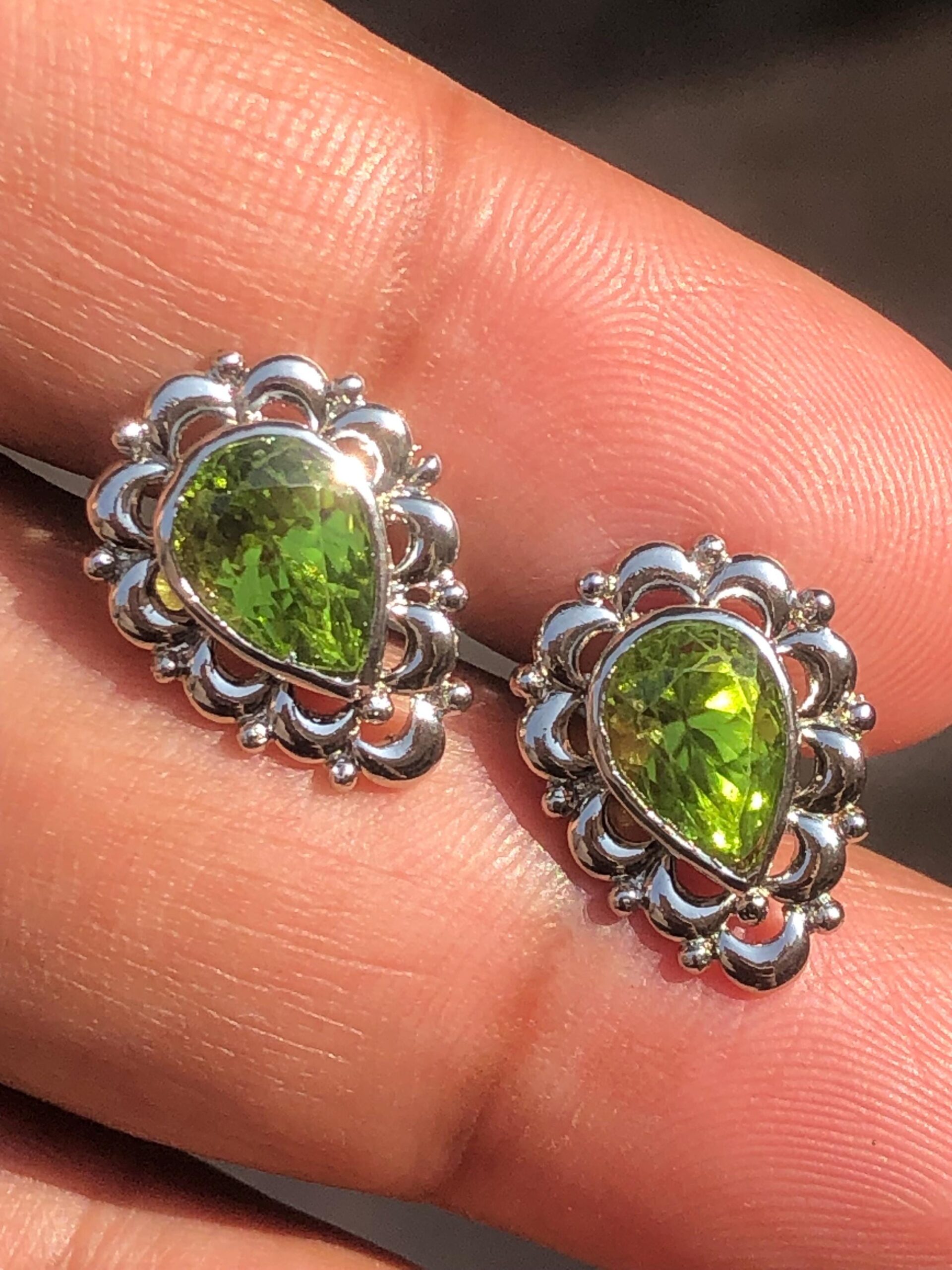 Pear natural Peridot Sterling Silver Stud Earrings | August Birthstone - Image 4