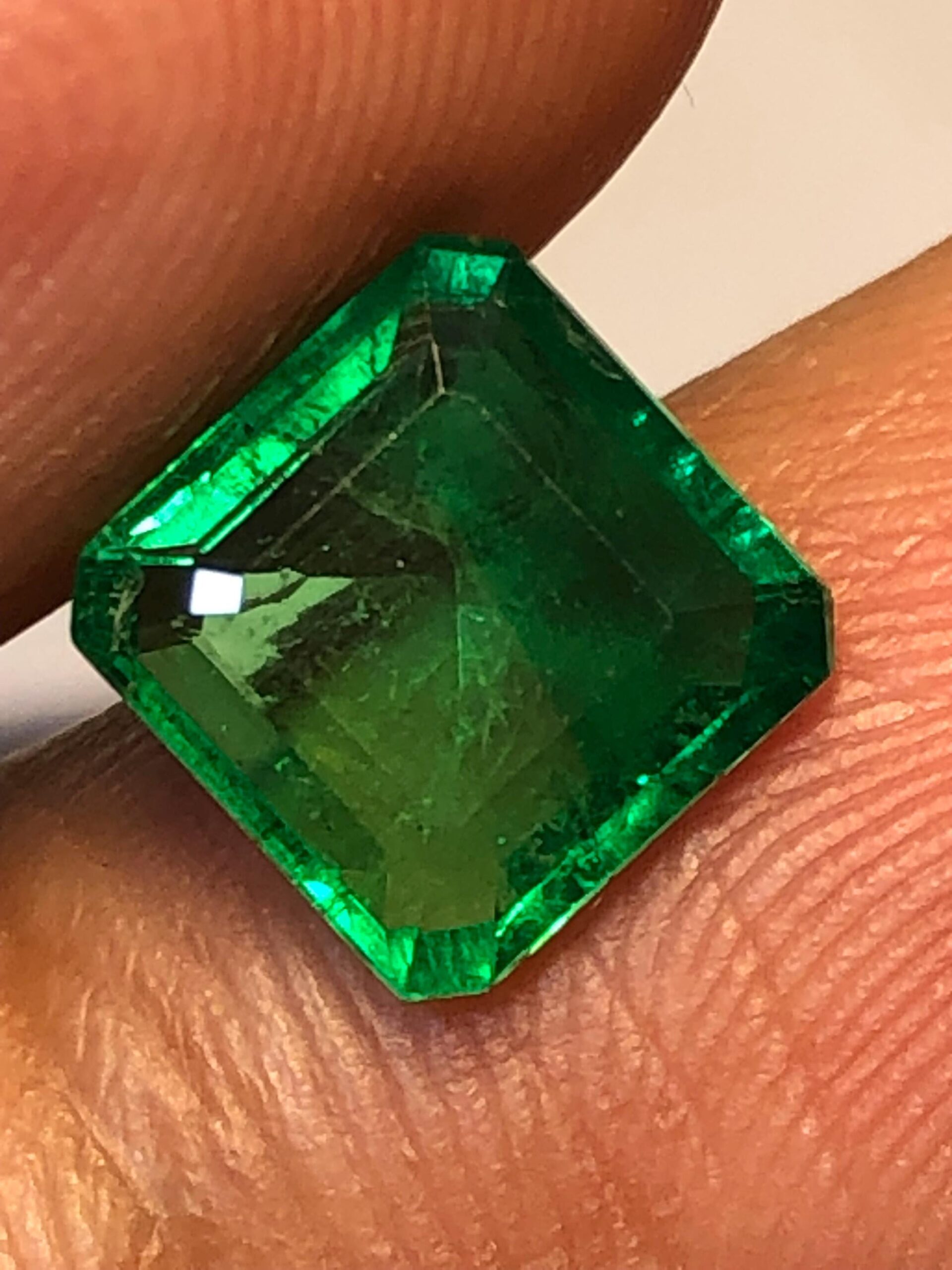 1.50 Carat Panjshir Emerald – Vivid Green Natural Faceted Square Cut Loose Gemstone | Afghan Emerald - Image 5