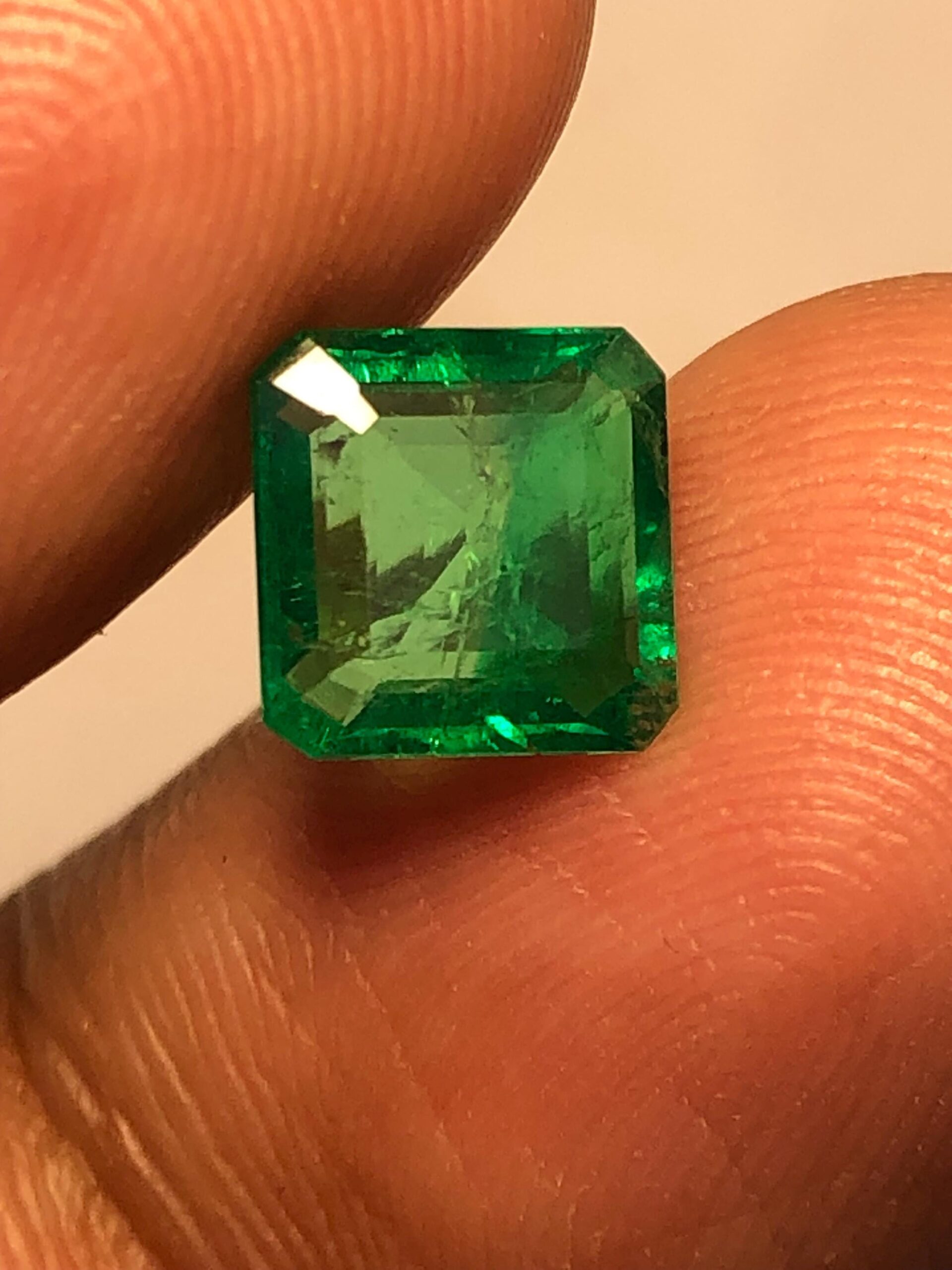 1.50 Carat Panjshir Emerald – Vivid Green Natural Faceted Square Cut Loose Gemstone | Afghan Emerald - Image 4