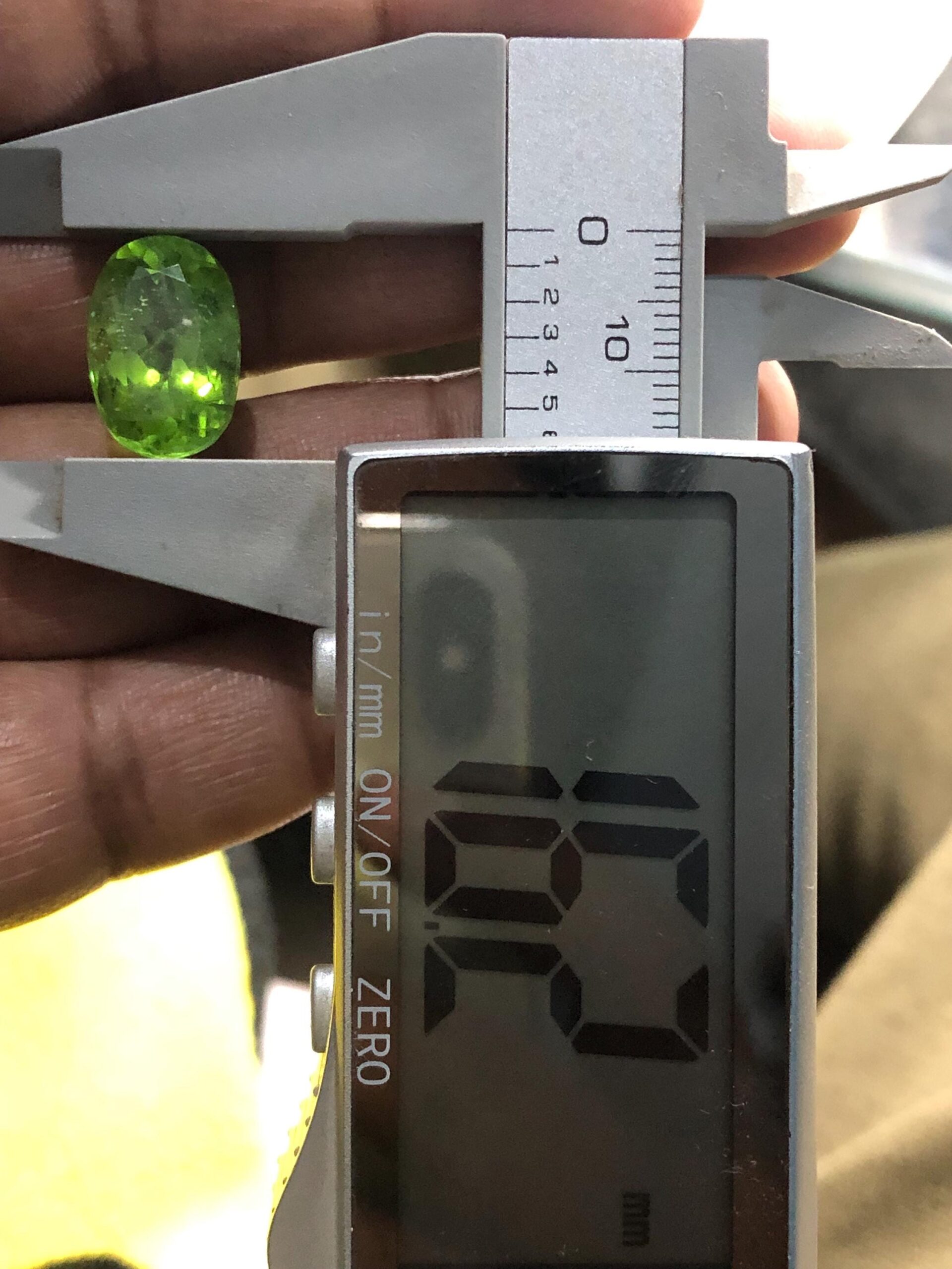 Natural 11.48 Carat Peridot Gemstone – Faceted Oval Cut | Vibrant Green Loose Gem - Image 10