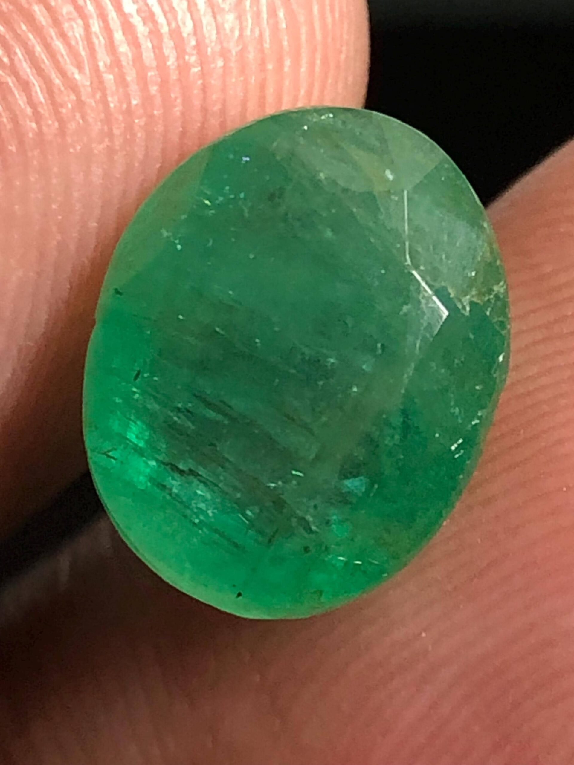 3.30 ct Natural Zambian Emerald – Loose Gemstone – Oval Cut – Green Emerald for Jewelry Making