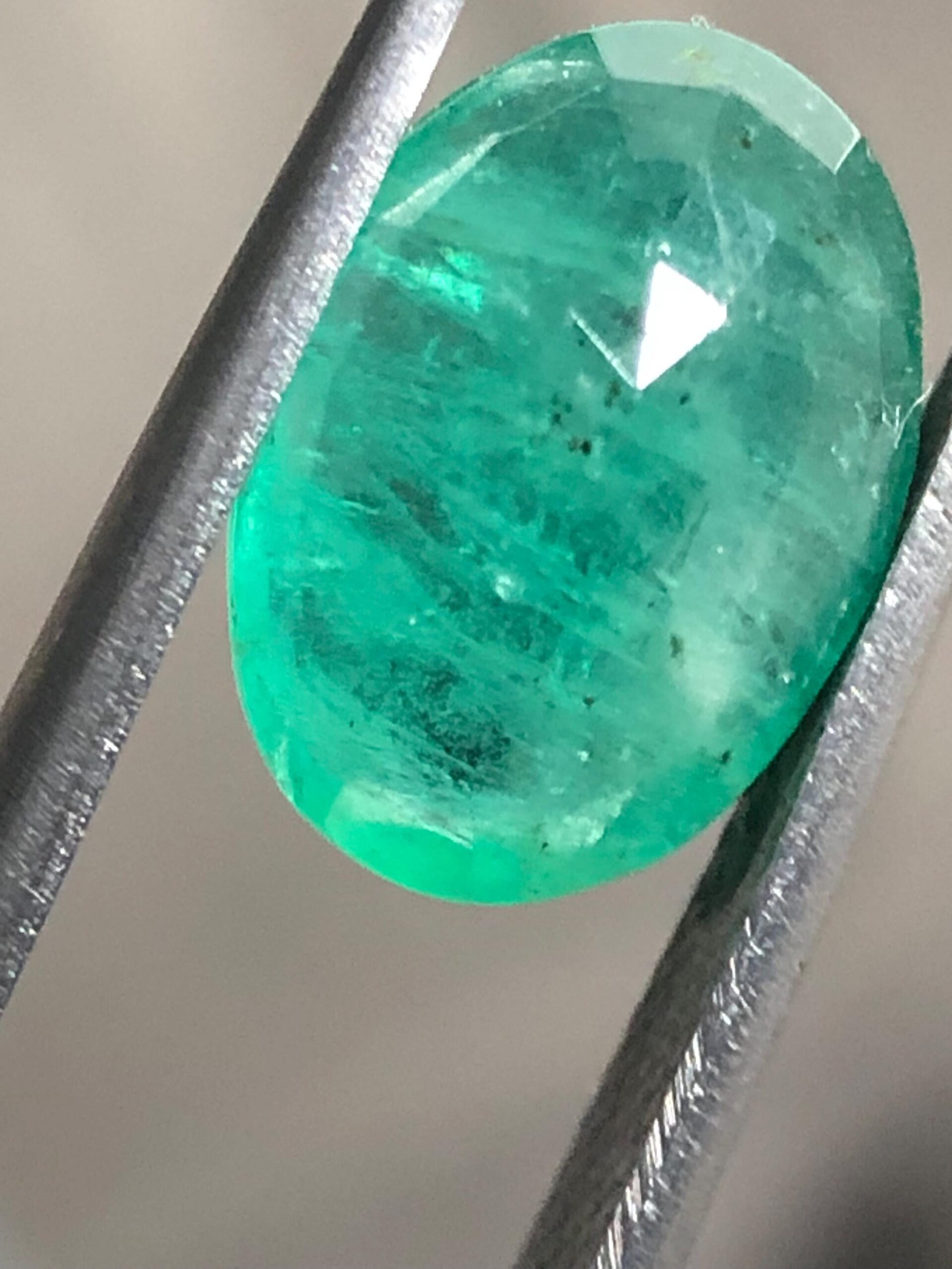 4.19 Carat Natural Zambian Emerald: Oval Green Gemstone - Image 8