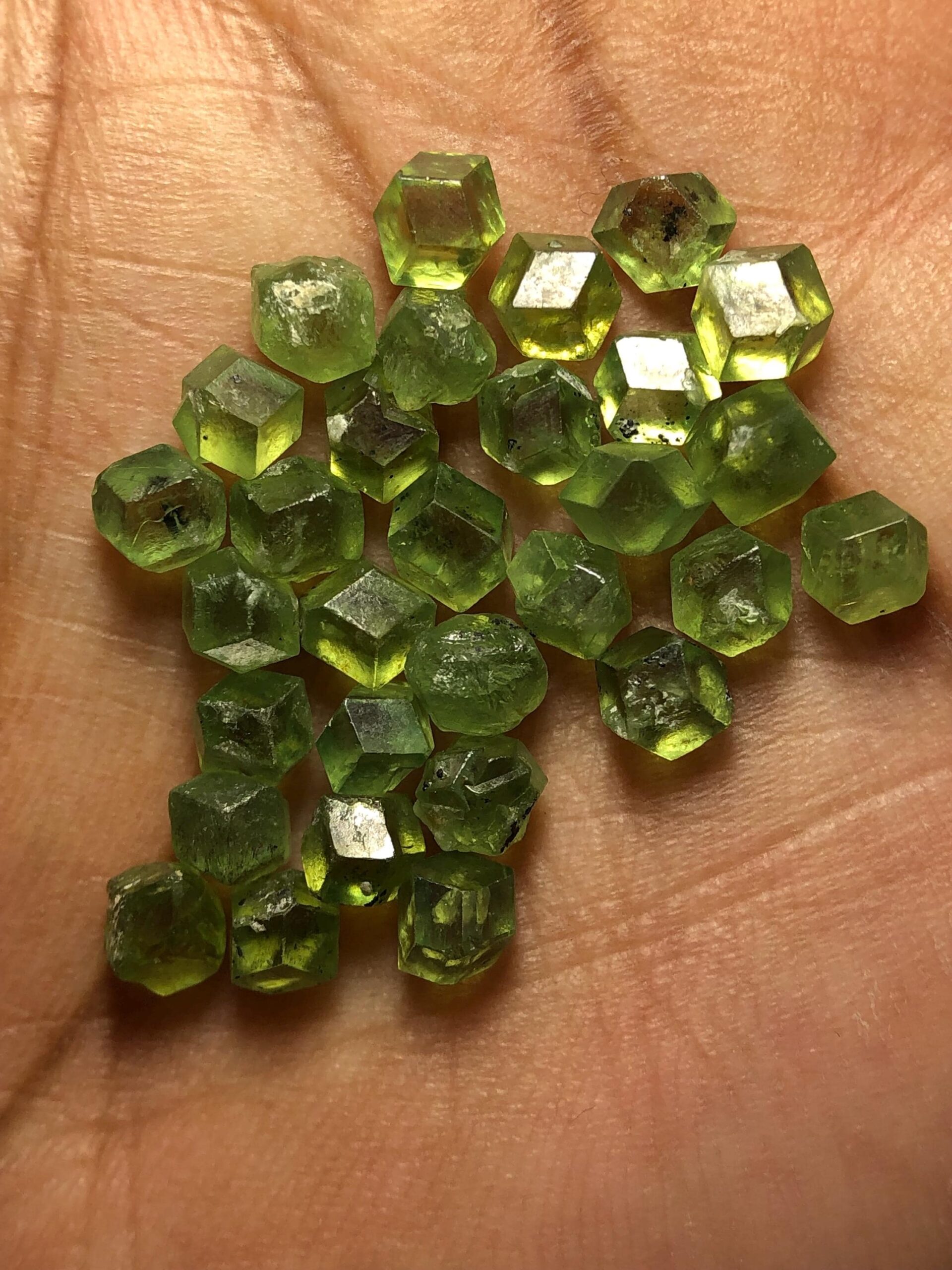 Natural Demantoid Garnet Lot: 23.75 carat 30pcs 4mm approx Green Gemstones for Jewelry Making
