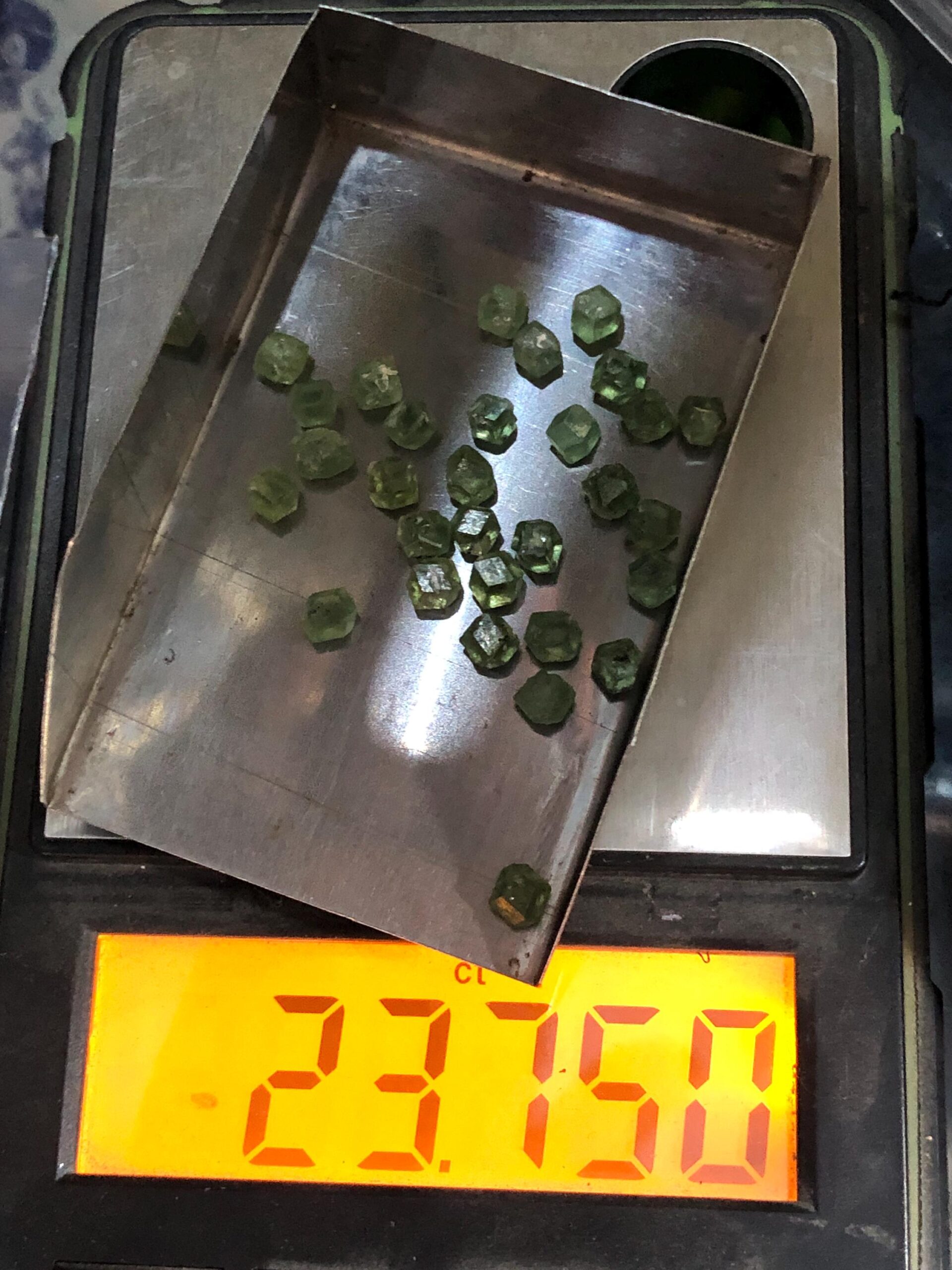 Natural Demantoid Garnet Lot: 23.75 carat 30pcs 4mm approx Green Gemstones for Jewelry Making - Image 9