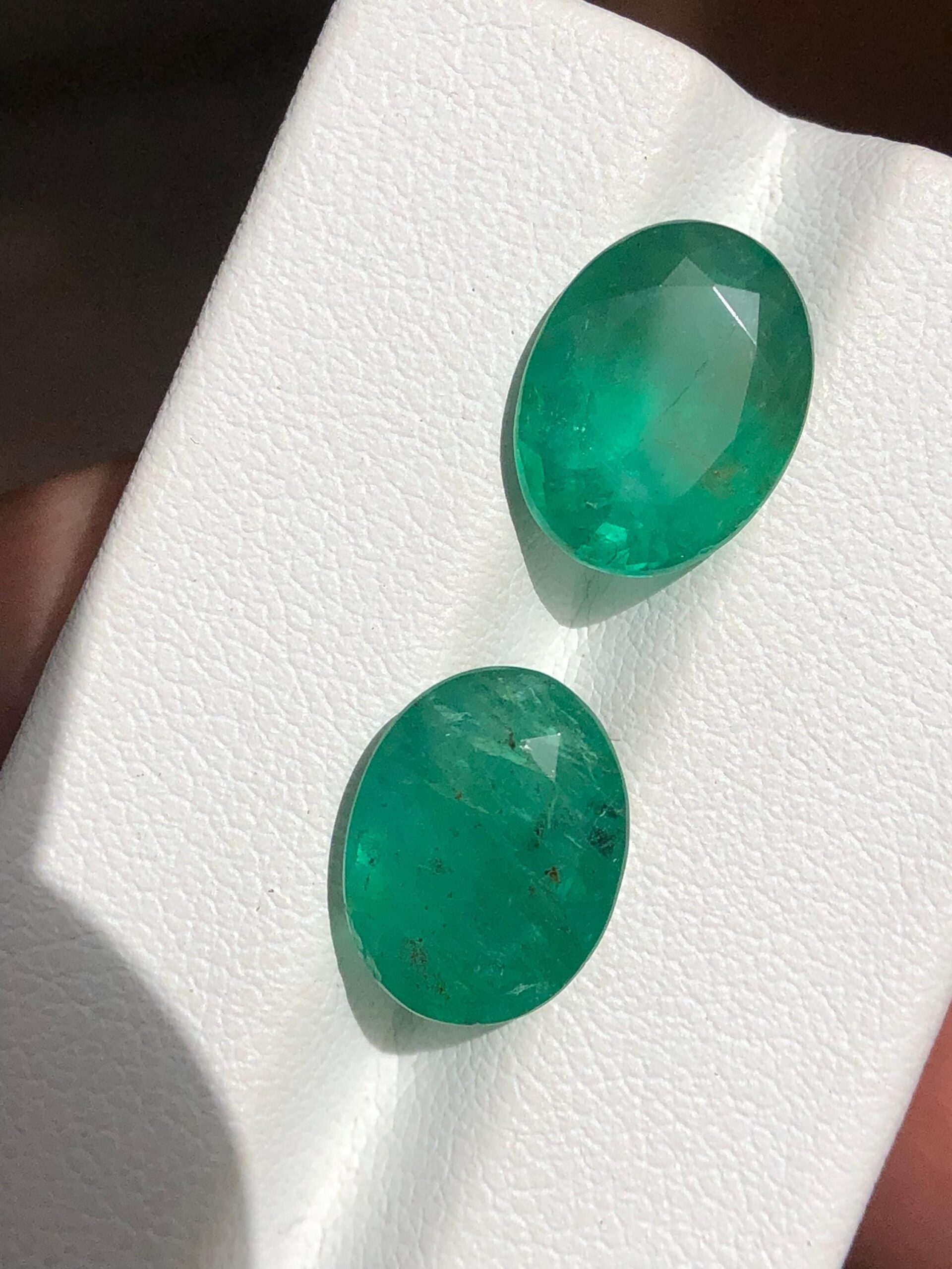 Natural Zambian Emerald Pair | 6.75 Carat Oval Faceted Loose Gemstones - Image 5